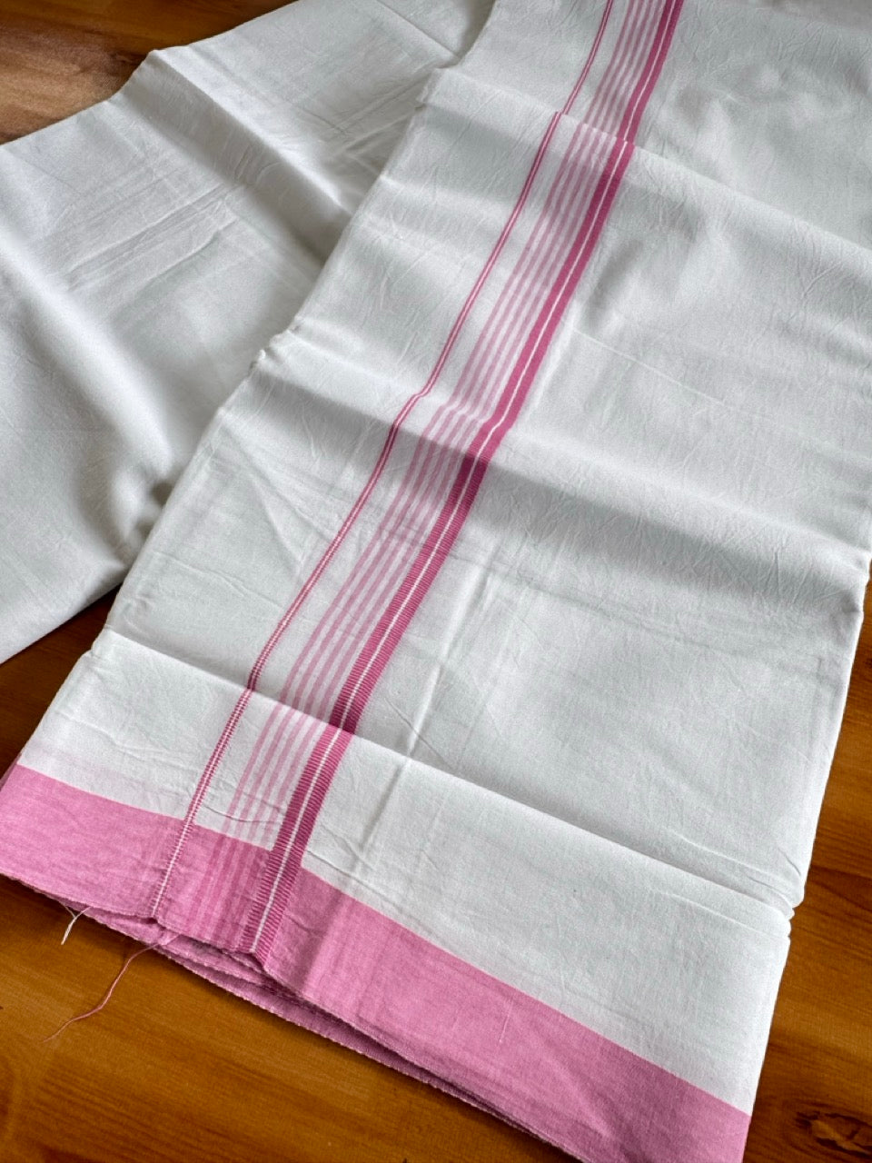 Pure White Double Mundu/Dhoti - 14% Discount ! Kaitharikada Pulimood 100% Cotton  - (40X40) - 1 inch Pink Striped Kara 4 mtr (8.5 muzham) - 4 KK5549 SKM