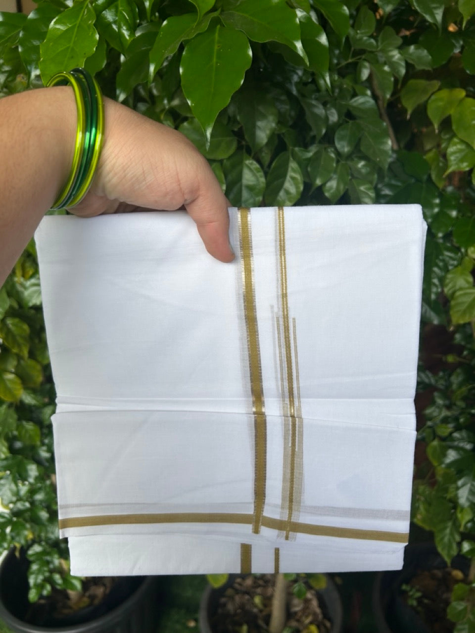 20% Discount ! Kaitharikada Balaramapuram 100% Cotton PURE WHITE Double Mundu/Dothi - 100x90 - 1 cm Silver Kasavu & Olive Yellow Chutty Kara - 72KK5217 CKS