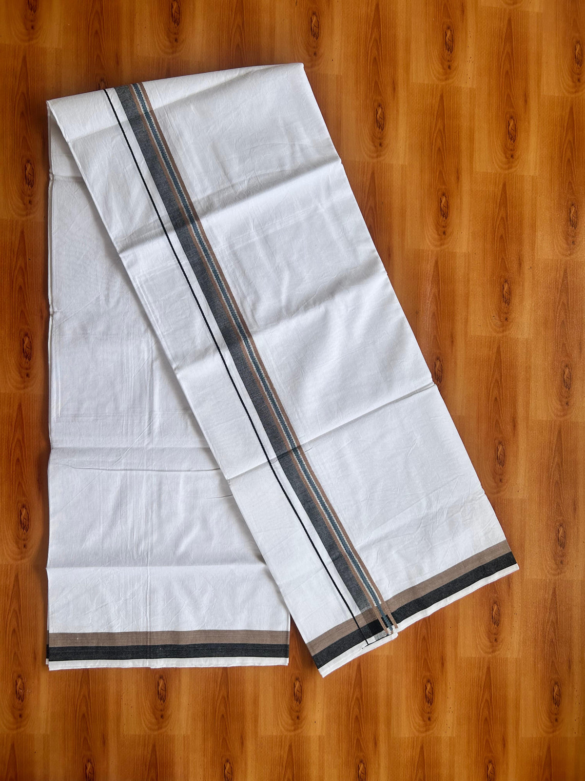 Single Mundu/Dhoti  - Pure White - KaithariKada Balaramapuram 100% Cotton - Twisted 60s Thread - 1 inch  Silver Kasav Black & Peacock Blue Brown Shaded Kara (2 meter / 4 muzham) - 7 KK5495 GL