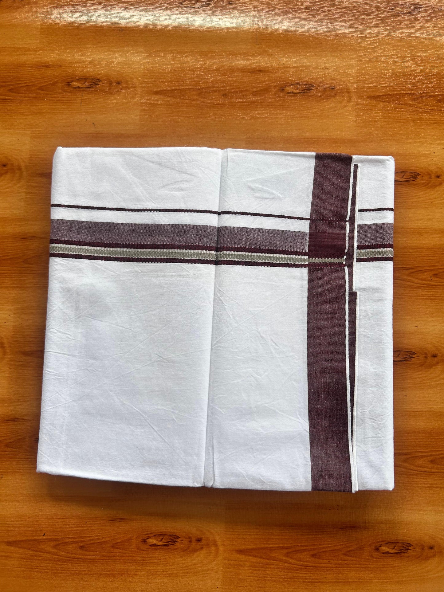 Single Mundu/Dhoti  - Pure White - KaithariKada Balaramapuram 100% Cotton - Twisted 60s Thread - 1 inch  Silver Kasav Maroon & Beige Shaded Kara (2 meter / 4 muzham) - 10 KK5495 GL