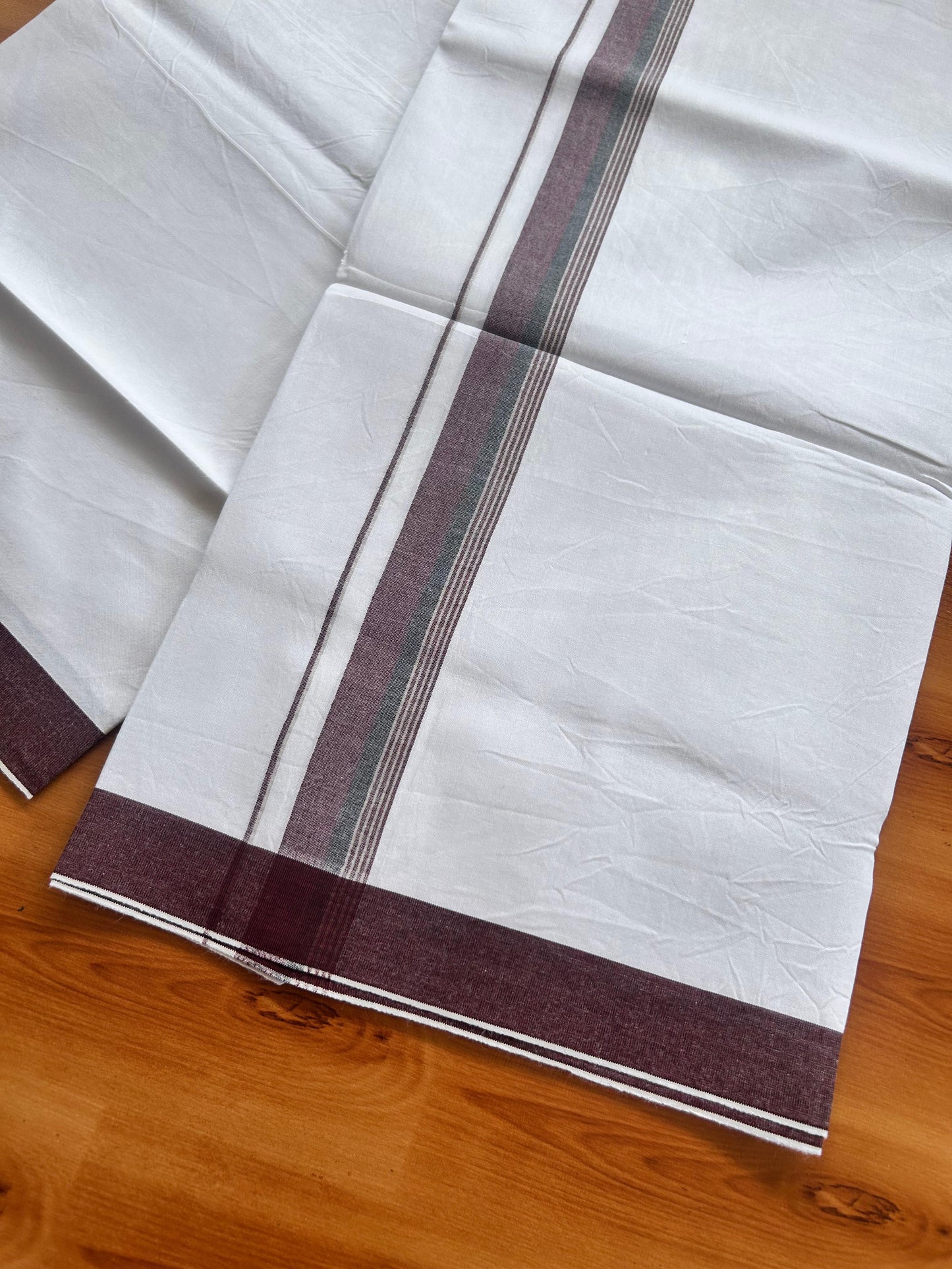 Single Mundu/Dhoti  - Pure White - KaithariKada Balaramapuram 100% Cotton - Twisted 60s Thread - 1 inch  Silver Kasav Maroon & Black Shaded Striped Kara (2 meter / 4 muzham) - 12 KK5495 GL