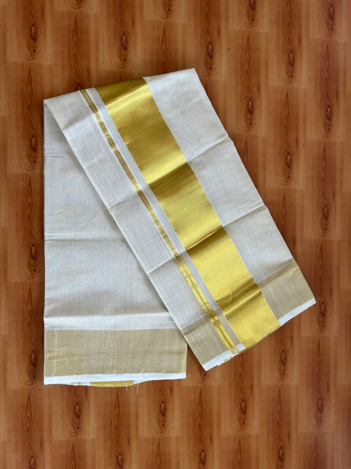 Tissue Neriyath - 25% Discount! KaithariKada Handloom Millpaav - Kerala Handloom - 100% Pure Cotton  - 80x90 - 3 Inch Puliyilakkara Gold Kasav Chutty Kara With Tissue Body - 4 KK5544 CED