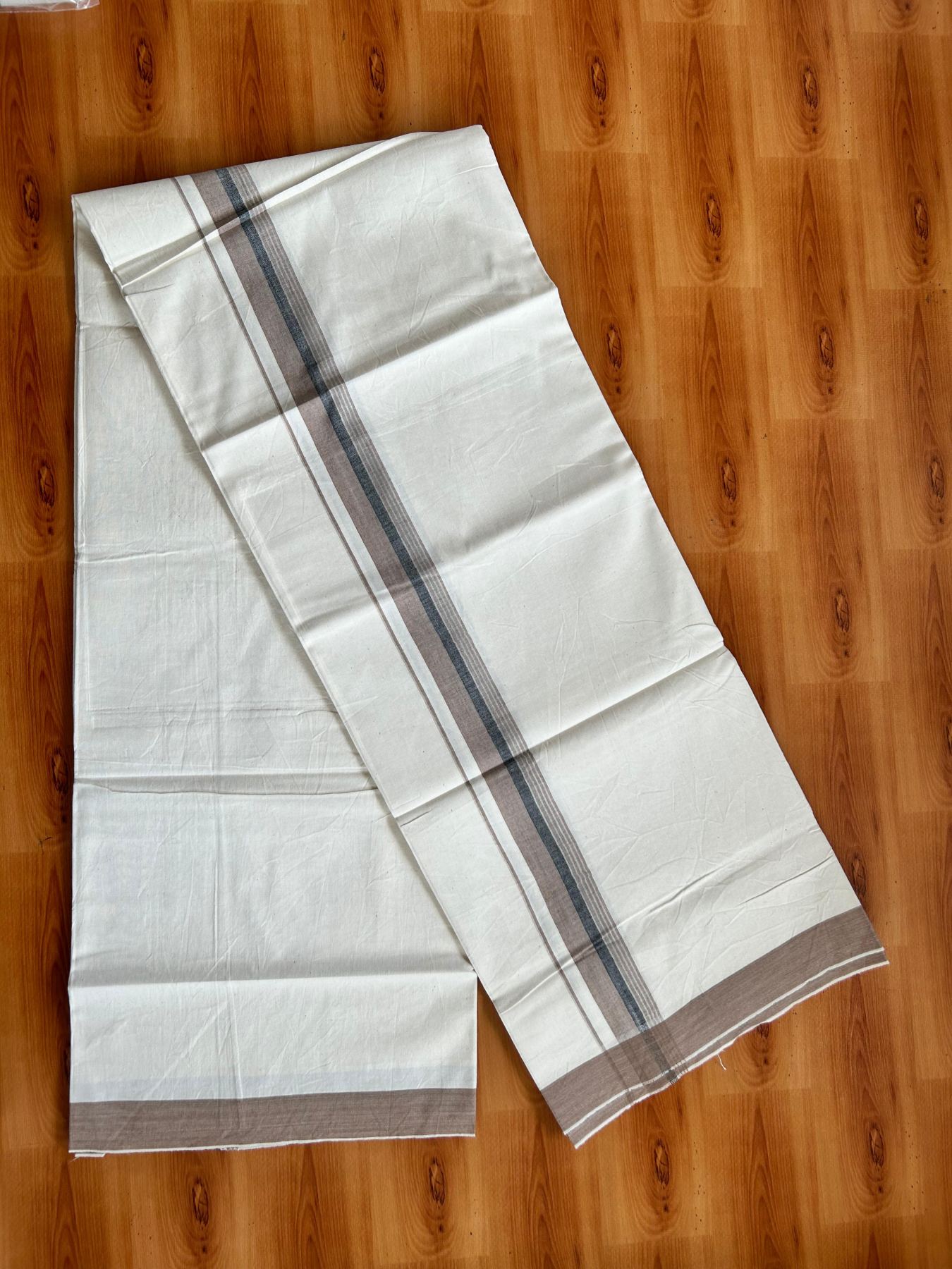 Single Off White (Unbleached) Mundu/Dhoti - 36% DISCOUNT!! KaithariKada Balaramapuram 100% Cotton - Twisted 60s Thread - 1.25 inch Silver Kasav Black & Pastel Brown Shaded Striped Kara (2 meter / 4 muzham) - 21 KK5495 GL