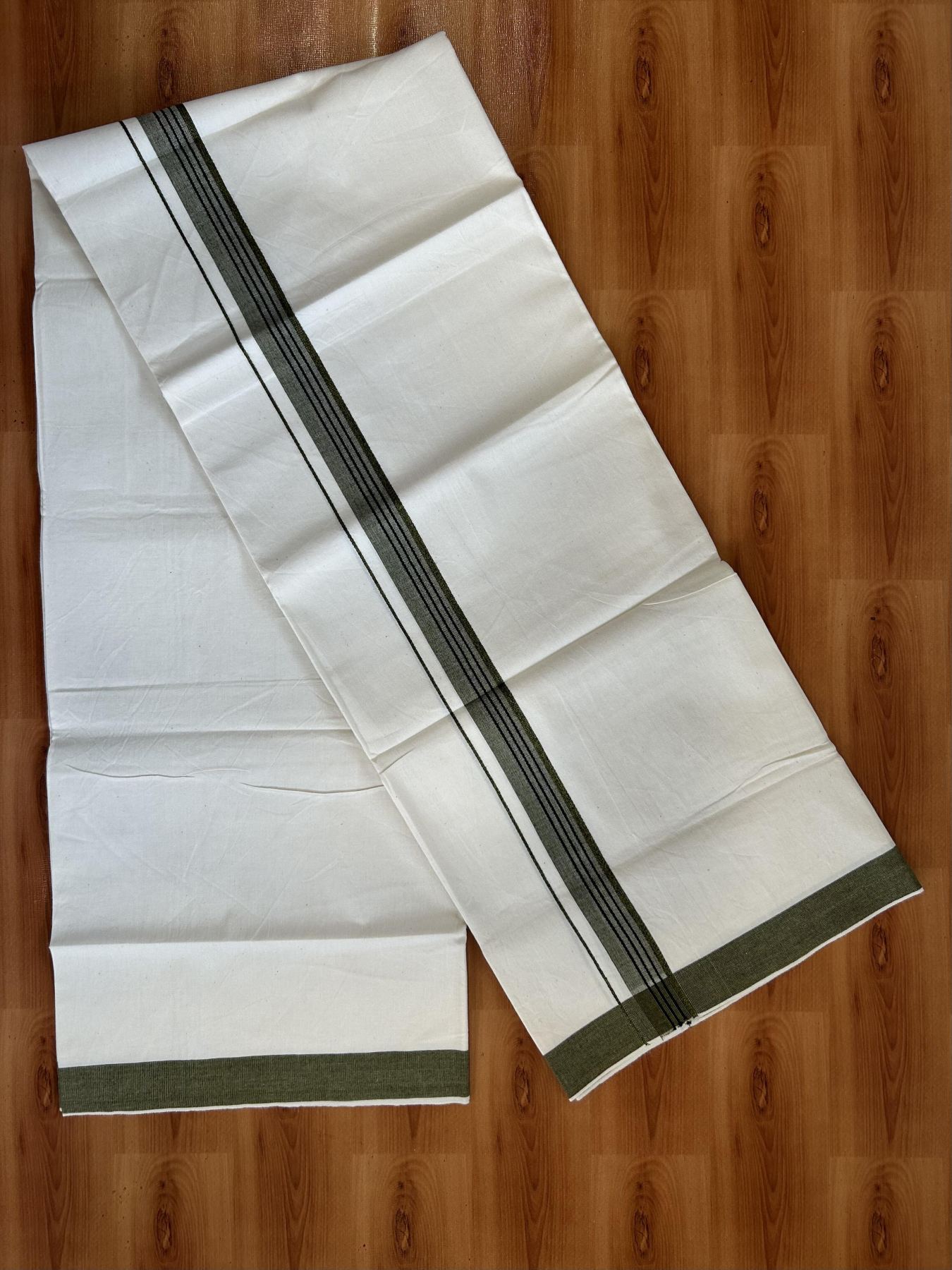 Single Mundu/Dhoti - Off White (Unbleached) 29% Discount !! KaithariKada Balaramapuram 100% Cotton Twisted 60s Thread - 1 Inch Black & Yellowish Olive Green Shaded Striped Kara (2 meter /4 muzham) - 25 KK5393 GL