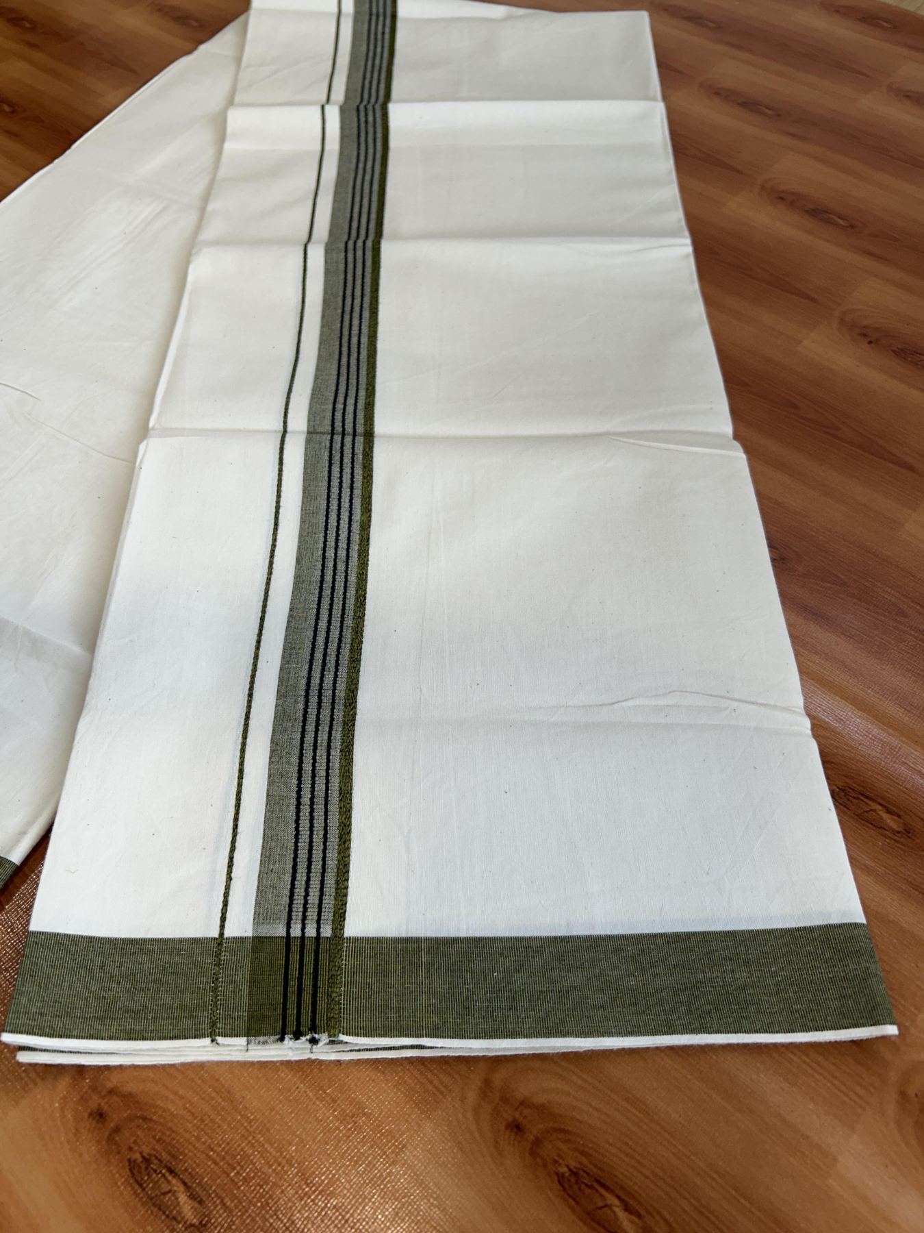 Single Mundu/Dhoti - Off White (Unbleached) 29% Discount !! KaithariKada Balaramapuram 100% Cotton Twisted 60s Thread - 1 Inch Black & Yellowish Olive Green Shaded Striped Kara (2 meter /4 muzham) - 25 KK5393 GL