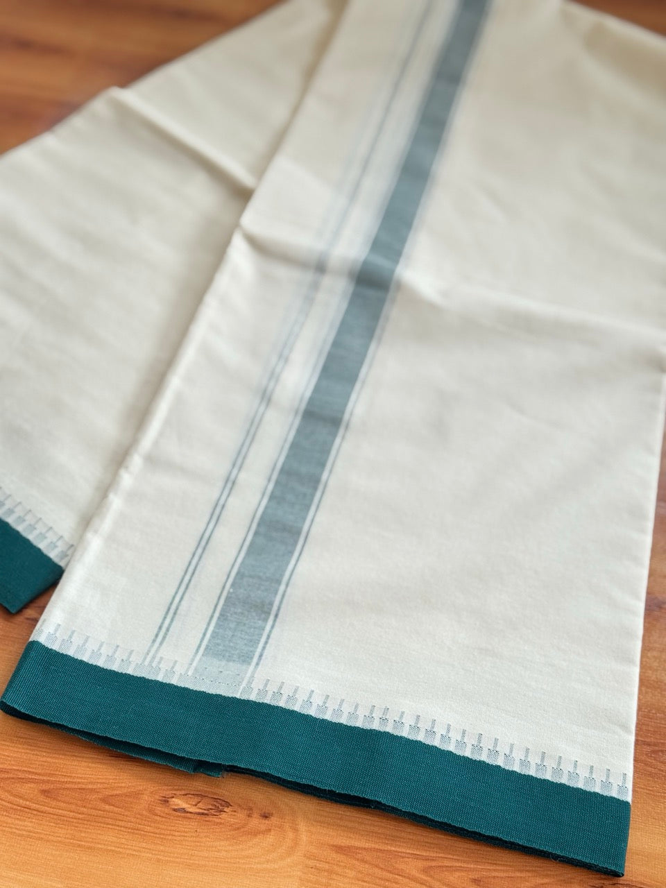 Single Off White Mund / Dhoti - Pure Combed Cotton Kaitharikada Pulimood Special - 2/40s Twisted Warp x 20s Weft - 1 inch Dark Green Striped Kara Off White Body Kuppadam Border (2 meter / 4 muzham) - 2 KK8095 MRH