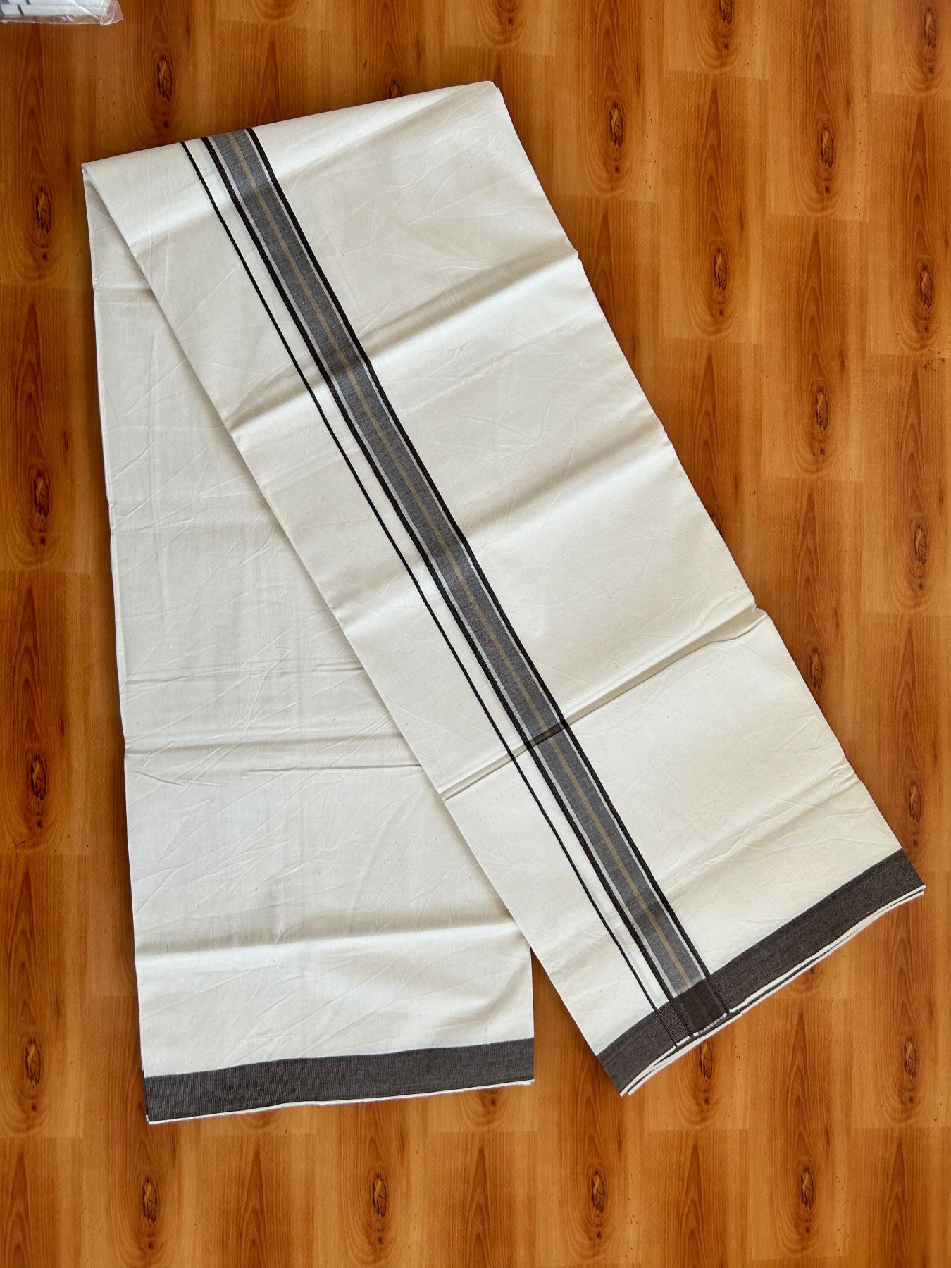Single Off White (Unbleached) Mundu/Dhoti - 36% DISCOUNT!! KaithariKada Balaramapuram 100% Cotton - Twisted 60s Thread - 1.25 inch Silver Kasav Brown Shaded Striped Kara (2 meter / 4 muzham) - 25 KK5495 GL