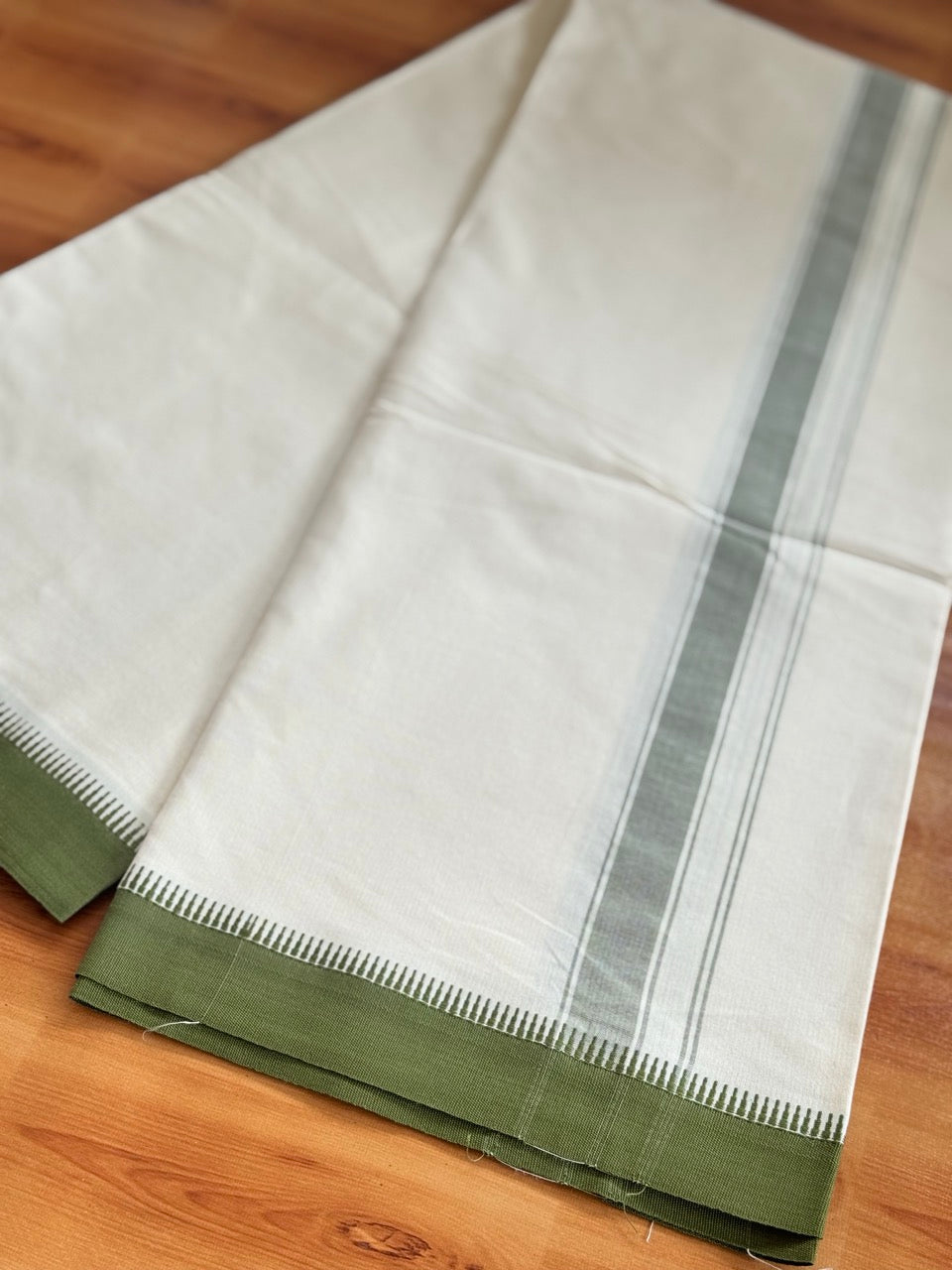 Single Off White Mund / Dhoti - Pure Combed Cotton Kaitharikada Pulimood Special - 2/40s Twisted Warp x 20s Weft - 1 inch Olive Green Striped Kara Off White Body Kuppadam Border (2 meter / 4 muzham) - 7 KK8095 MRH