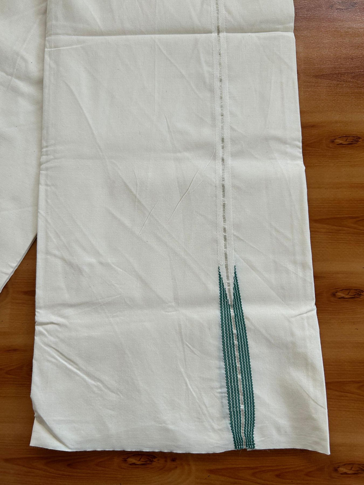 Single Off White (Unbleached) Mundu/Dhoti - 20% Discount!! KaithariKada Pulimood 100% Cotton 100s Twisted - 1.5 cm Puliyilakkara Silver Kasav & Teel Green Striped Chutty Kara - 2 mtr (5 muzham) - 4 KK5546 ASH