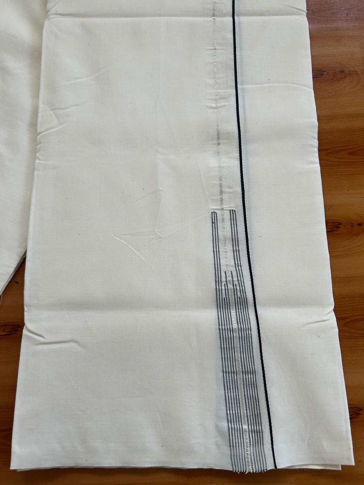 Single Off White (Unbleached) Mundu/Dhoti - 20% Discount!! KaithariKada Pulimood 100% Cotton 100s Twisted - 1.5 cm Puliyilakkara Silver Kasav & Black Striped Chutty Kara - 2 mtr (5 muzham) - 5 KK5546 ASH