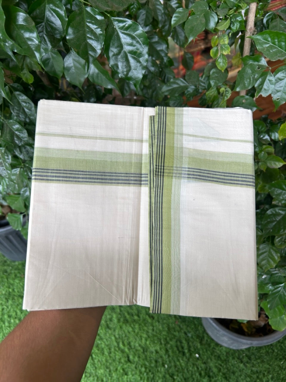20% Discount! KaithariKada Balaramapuram 100%  Cotton Off White Double - (Unbleached) Mundu/Dhoti - 100X80 - 1.75 Inch Pista Green & Black Green striped Kara - 4 Mtr (8.5 Muzham) - 117 KK5294 THI