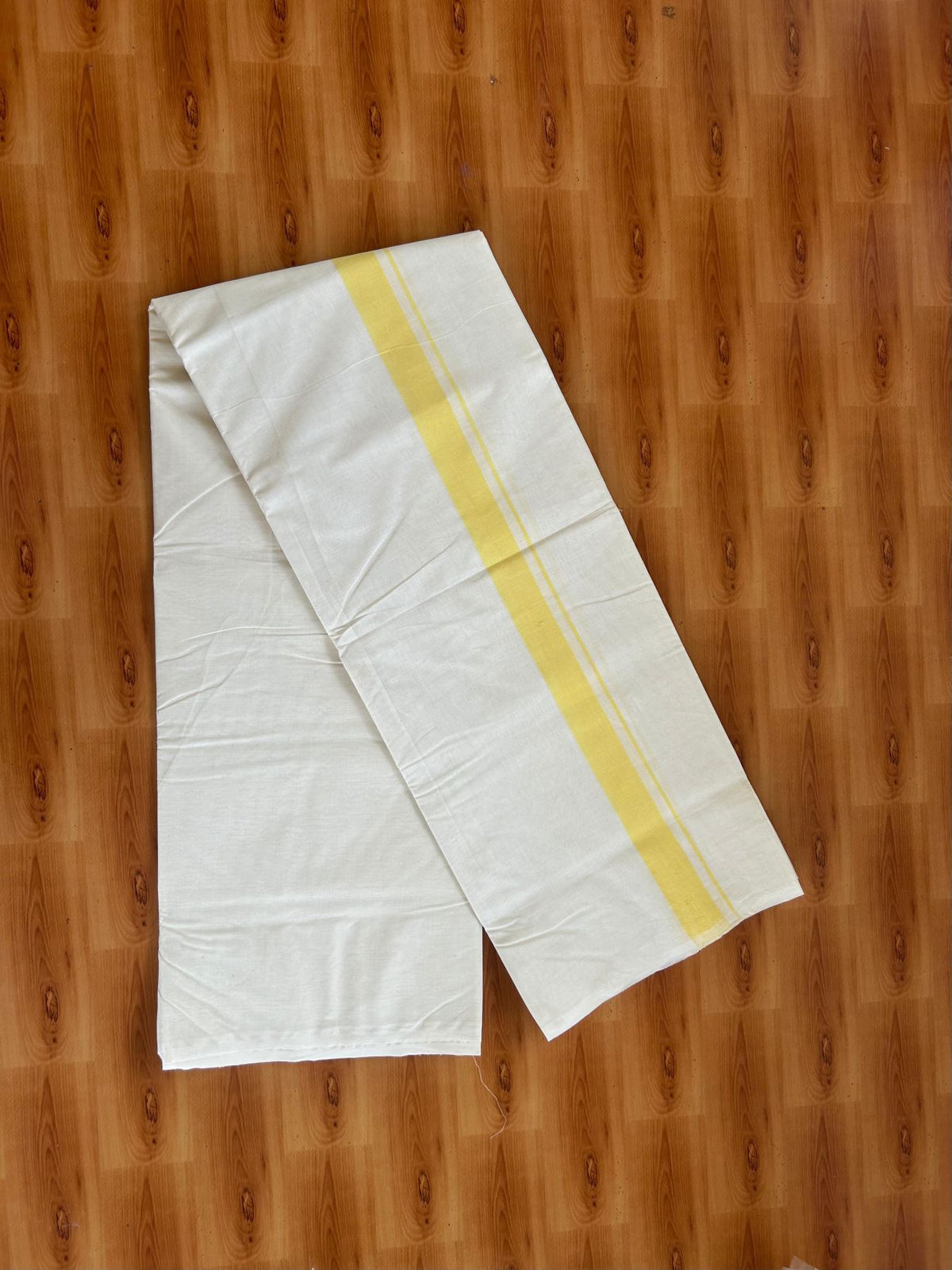 Double Off White (Unbleached) Mundu/Dhoti - 20% Discount! Kaitharikada 100% Pure Cotton - 100x100 - 1.25 inch Yellow shaded Kara 4 mtr (8.5 muzham) - 23 KK5546 ASH