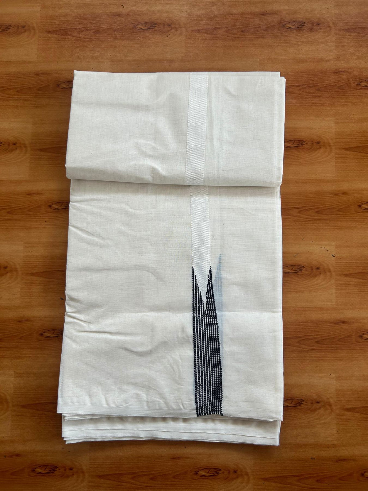 Double Off white Mundu/Dhoti - 20% Discount! KaithariKada 100% Cotton - 100x100 - 0.75 inch Puliyilakkara Black Chutty Kara 3.70 mtr (8 muzham) - 2 KK5547 ASH