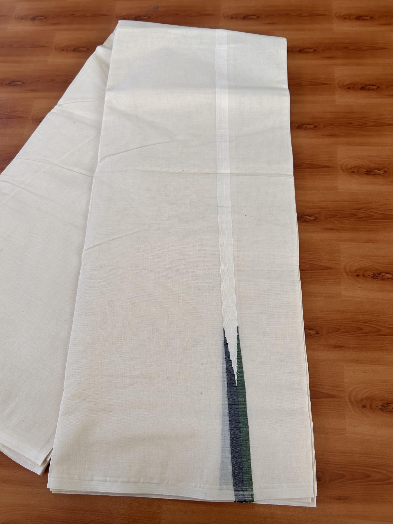 Double Off white Mundu/Dhoti - 20% Discount! KaithariKada Balaramapuram - 100% Cotton  100x100 - 0.75 inch Black & Dark Green shaded Chutty Kara - 4 mtr (8.5 muzham) - 13 KK5431 ASH