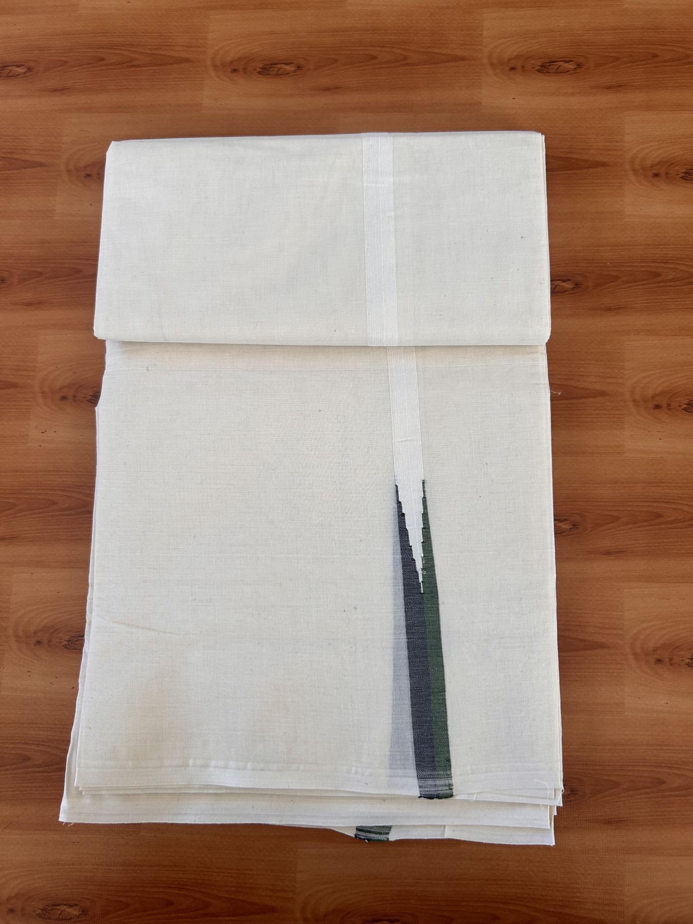 Double Off white Mundu/Dhoti - 20% Discount! KaithariKada Balaramapuram - 100% Cotton  100x100 - 0.75 inch Black & Dark Green shaded Chutty Kara - 4 mtr (8.5 muzham) - 13 KK5431 ASH