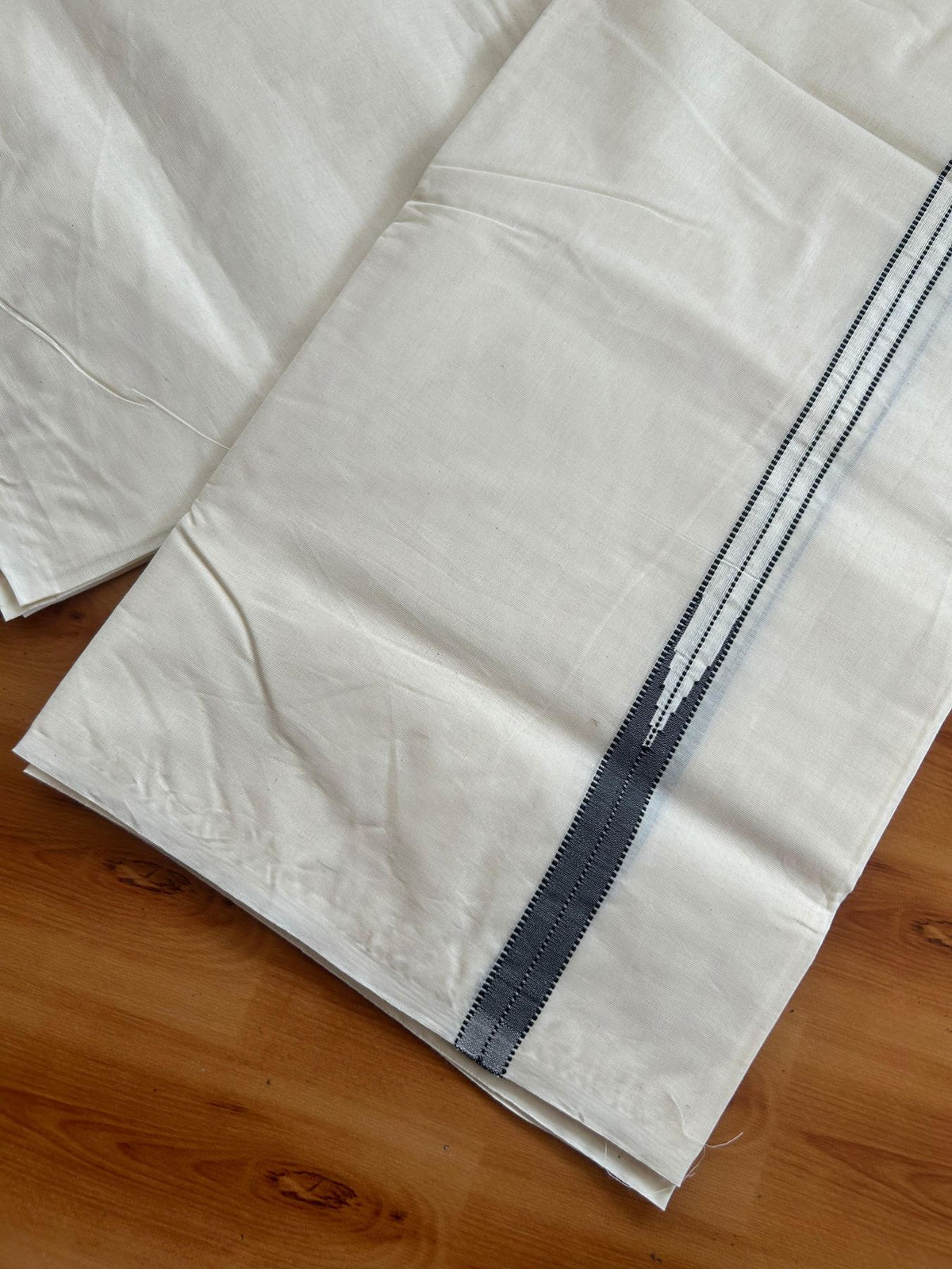 Double Off White (Unbleached) Mundu/Dhoti - 20% Discount!! KaithariKada Pulimood 100% Cotton 100X100 - 0.75 inch Puliyilakkara Black Chutty Kara - 4 mtr (8.5 muzham) - 12 KK5547 ASH