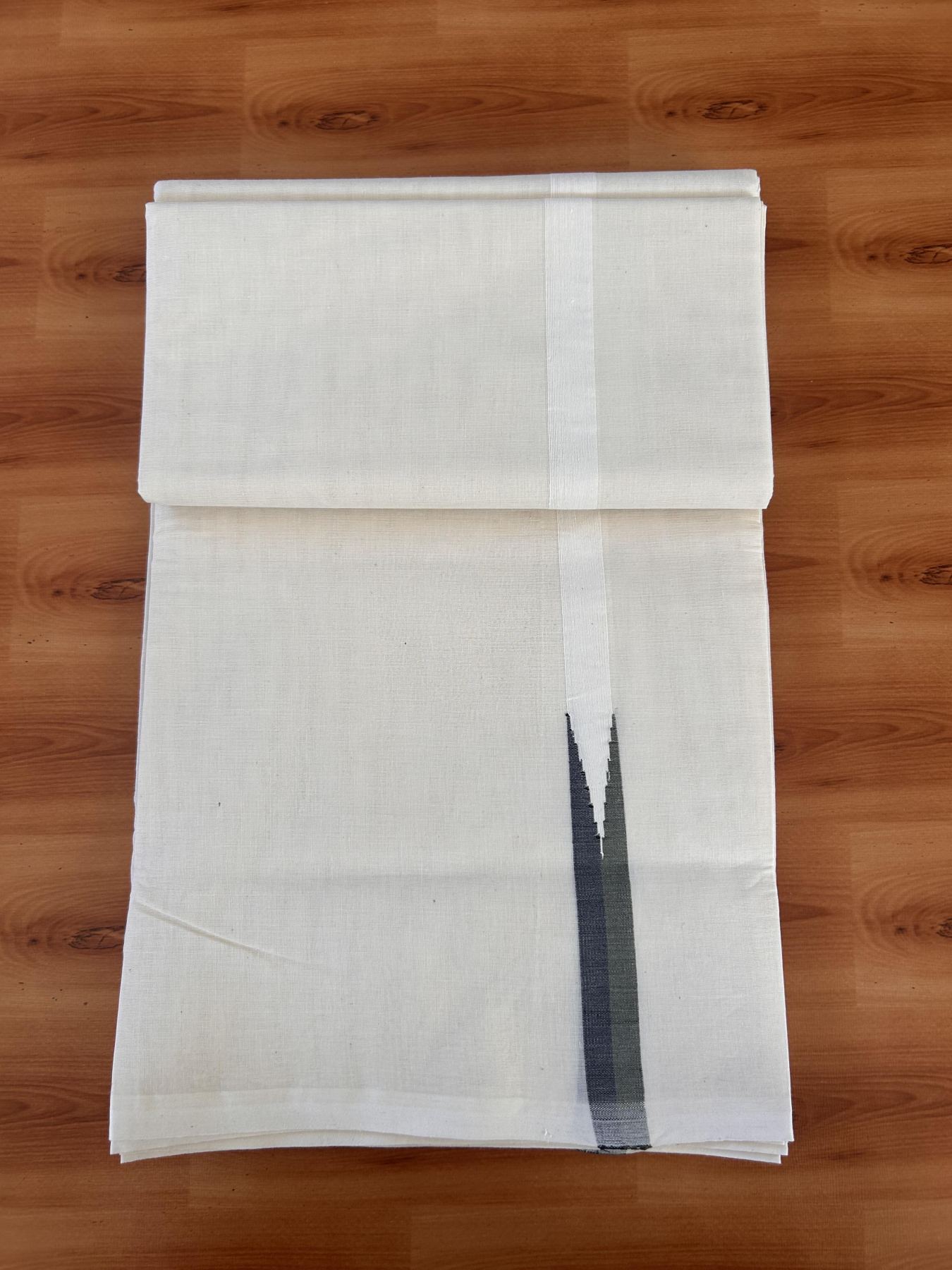 Double Off white Mundu/Dhoti - 20% Discount! KaithariKada Balaramapuram - 100% Cotton  100x100 - 0.75 inch Black & Olive Green shaded Chutty Kara - 4 mtr (8.5 muzham) - 12 KK5431 ASH