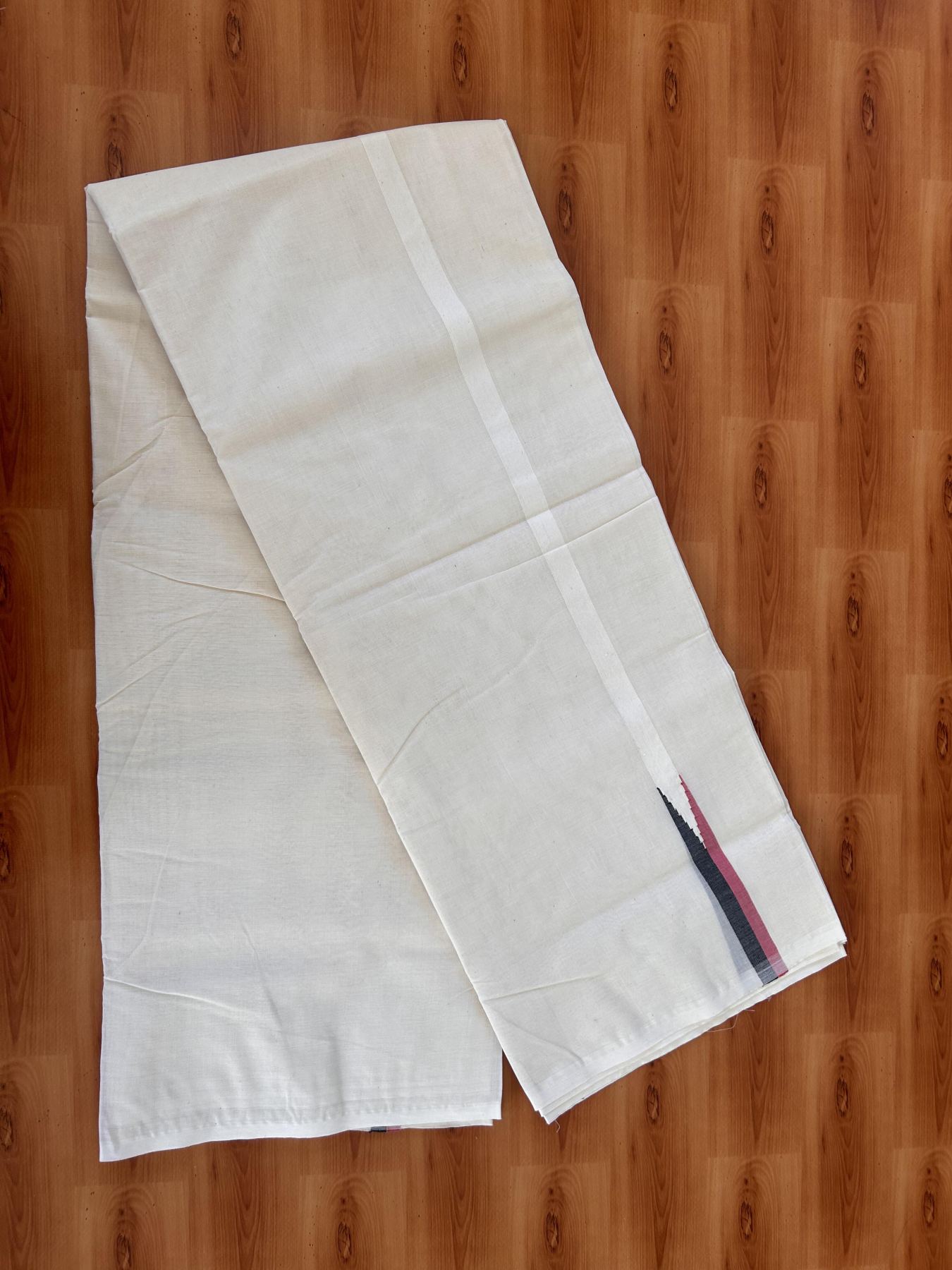 Double Off white Mundu/Dhoti - 20% Discount! KaithariKada Balaramapuram - 100% Cotton  100x100 - 0.75 inch Black & Dark Pink shaded Chutty Kara - 4 mtr (8.5 muzham) - 15 KK5431 ASH