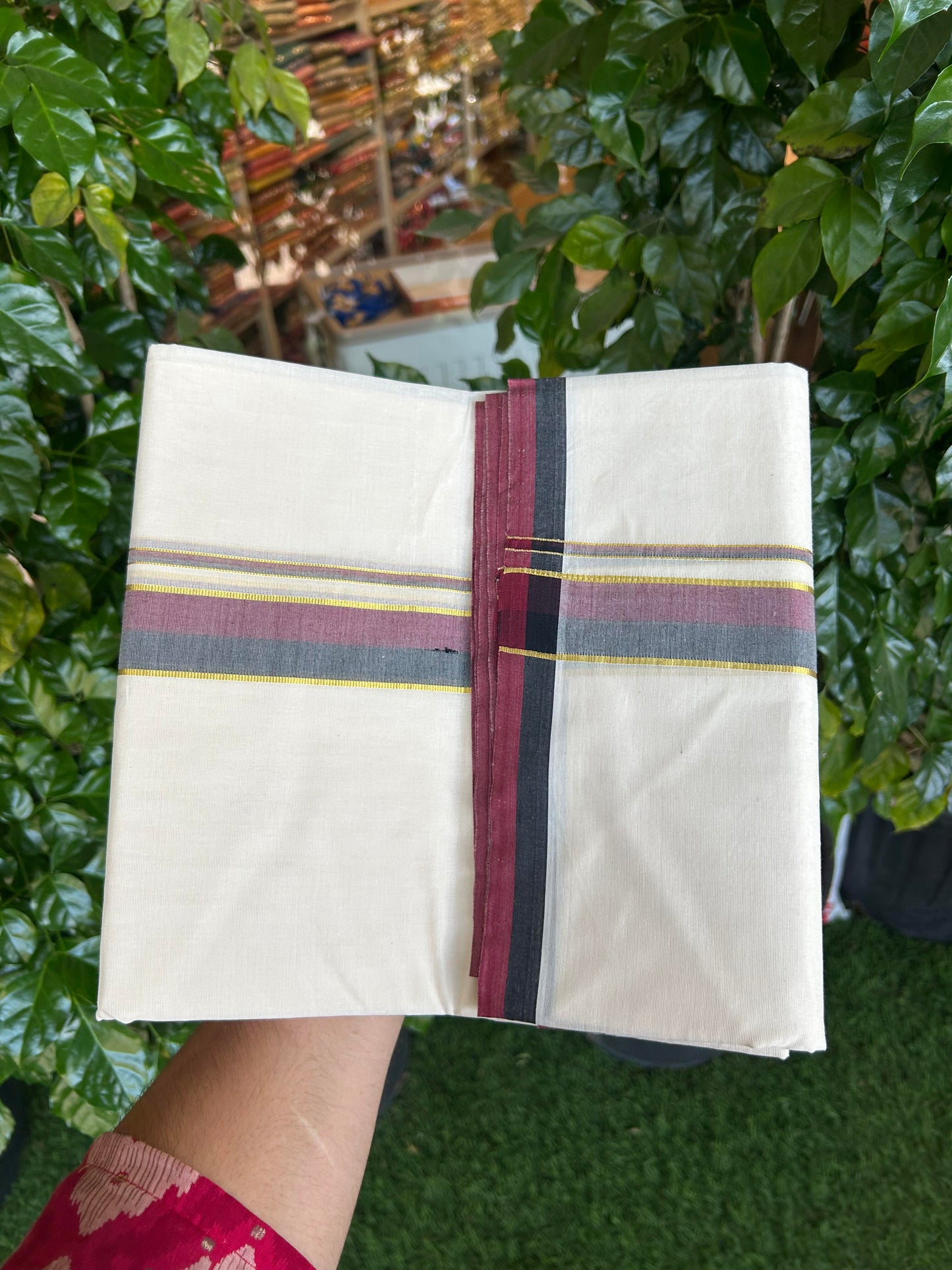Dmk Veshti - 20% Discount! KaithariKada 100% Cotton Off White Double - (Unbleached) Mundu/Dhoti - 100X100 - 1.25 inch Gold Kasav Black & Maroon kara  - 6 KK5354 ASH