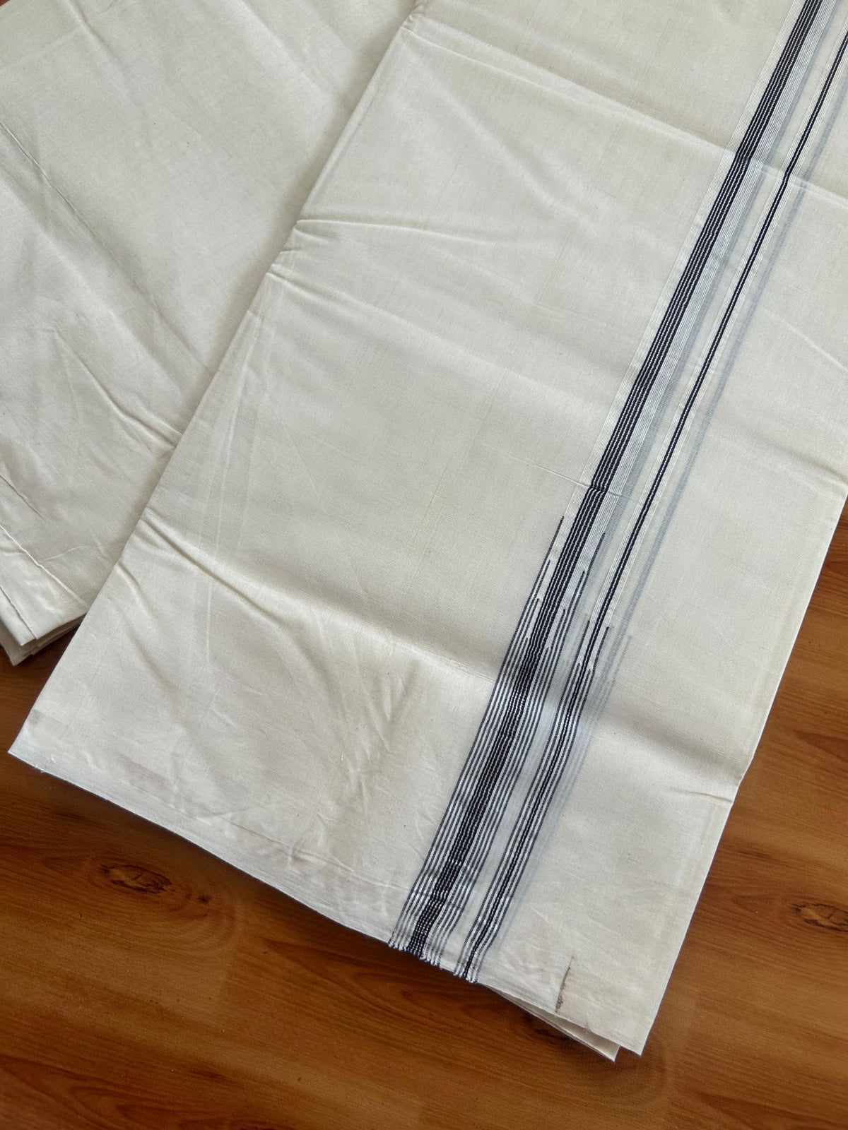 Double Off White (Unbleached) Mundu/Dhoti - 20% Discount!! KaithariKada Pulimood 100% Cotton 100X100 - 1.5 cm Puliyilakkara Silver Kasav & Black Striped Double Chutty Kara - 3.70 mtr & 4 mtr  (8.5 muzham) - 20 KK5547 ASH