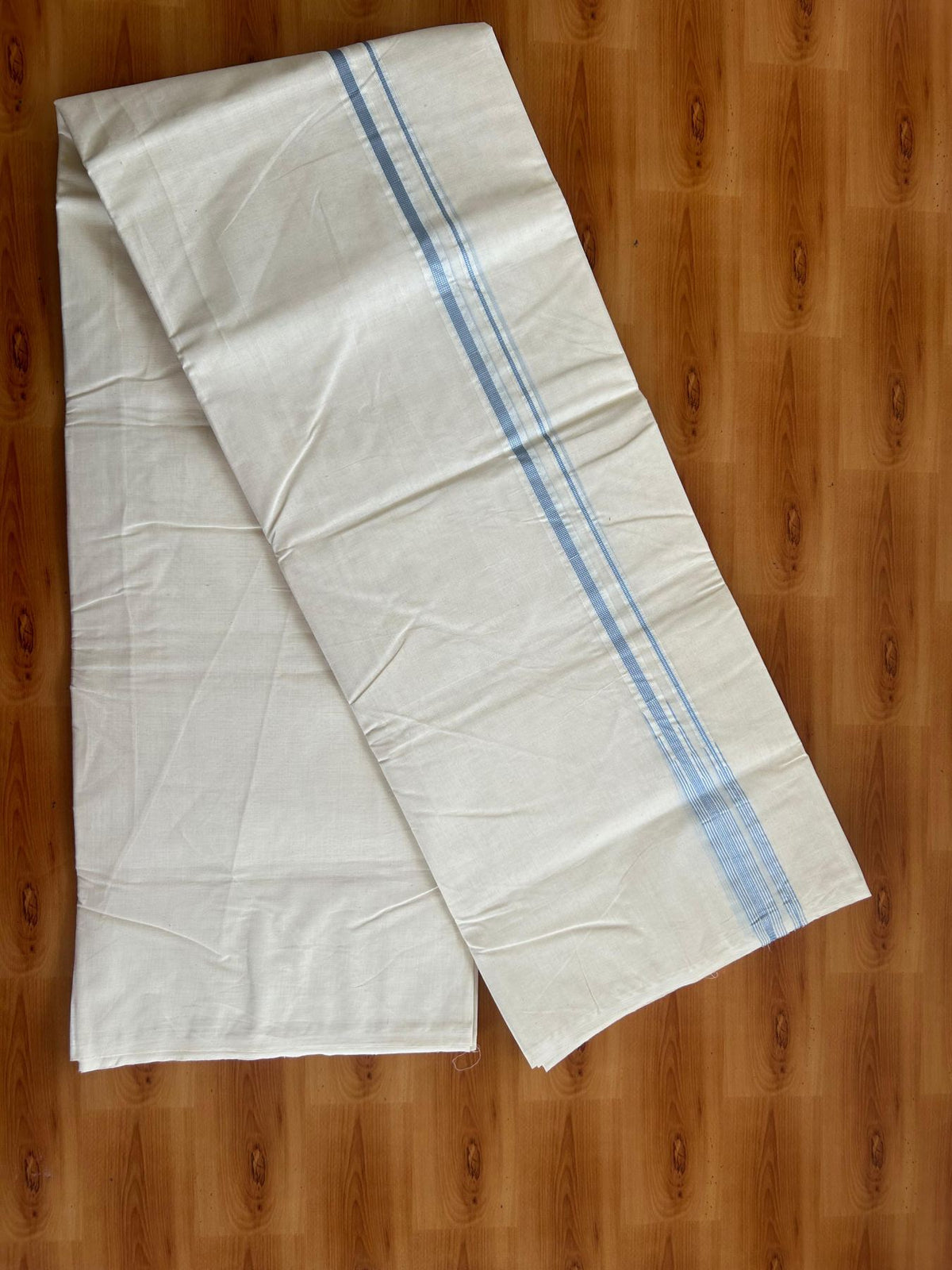 Double Off White (Unbleached) Mundu/Dhoti - 20% Discount!! KaithariKada Pulimood 100% Cotton 100X100 - 0.75 inch Puliyilakkara Silver Kasav & Light Blue Striped Double Chutty Kara - 4 mtr (8.5 muzham) -19 KK5547 ASH