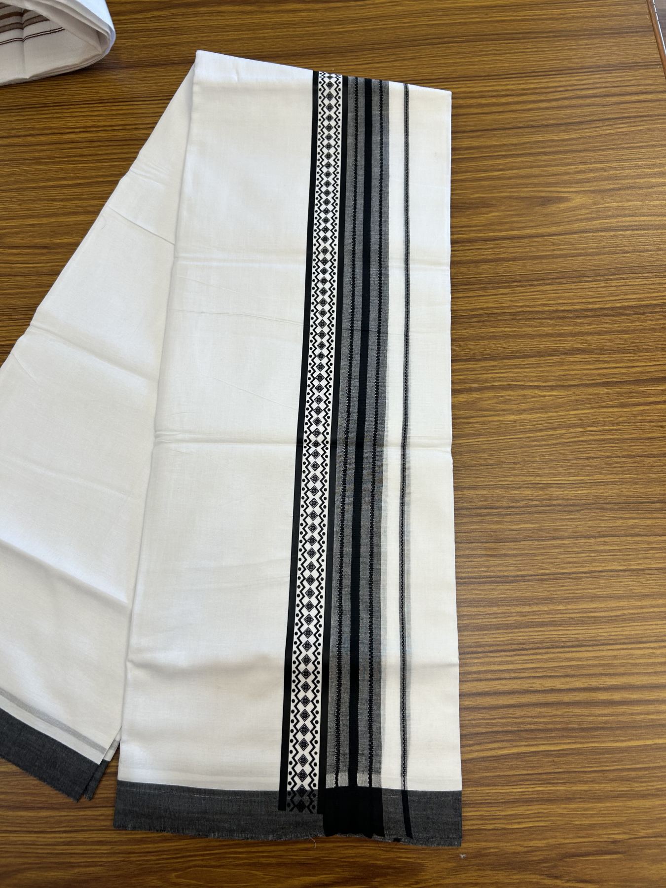20% Discount ! KaithariKada Balaramapuram Cotton Double Pure white Mundu/Dhoti- 80s - 2.5 inch Black Printed Shade Stripes Design Kara - 3.65 mtr (8 muzham) - 29 KK5329 GAN