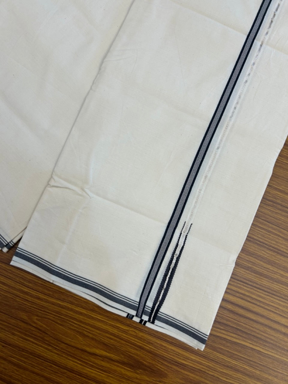 20% Discount ! KaithariKada Balaramapuram 100% Cotton Single Off White (Unbleached) Mundu/Dhoti-Twisted 100s Thread- 1 cm Puliyilakkara Silver Kasavu & Black Striped Chutty Kara  (2 meter / 4 muzham)- 10 KK5257 ASH