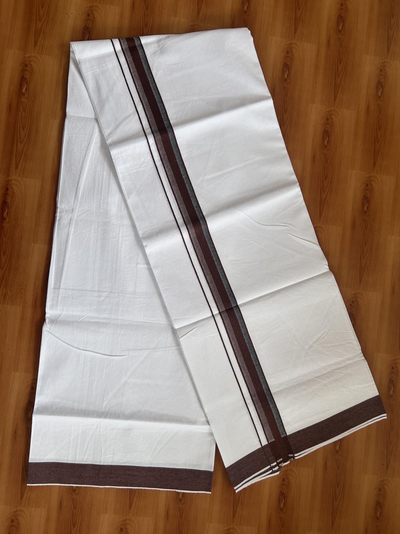 Single Mundu/Dhoti  - Pure White - 29% Discount !! KaithariKada Balaramapuram 100% Cotton - Twisted 60s Thread - 0.5 Cm  Black & Chocolate Brown Shaded Striped Kara (2 meter / 4 muzham) - 54 KK5393 GL