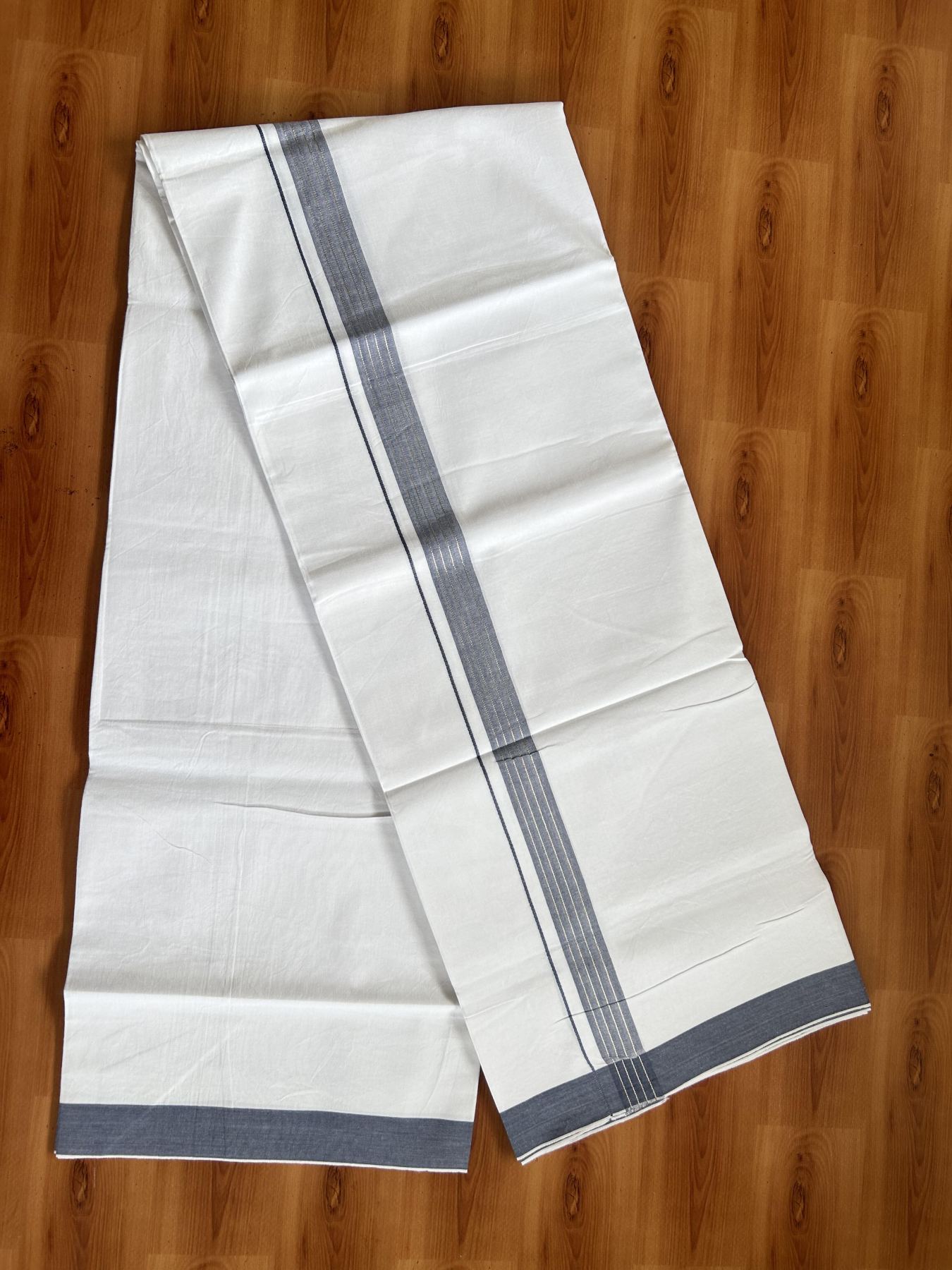 Single Mundu/Dhoti  - Pure White - 29% Discount !! KaithariKada Balaramapuram 100% Cotton - Twisted 60s Thread -1 Inch Silver Kasav & Greyish Blue Shaded Striped Kara (2 meter / 4 muzham) - 43 KK5393 GL