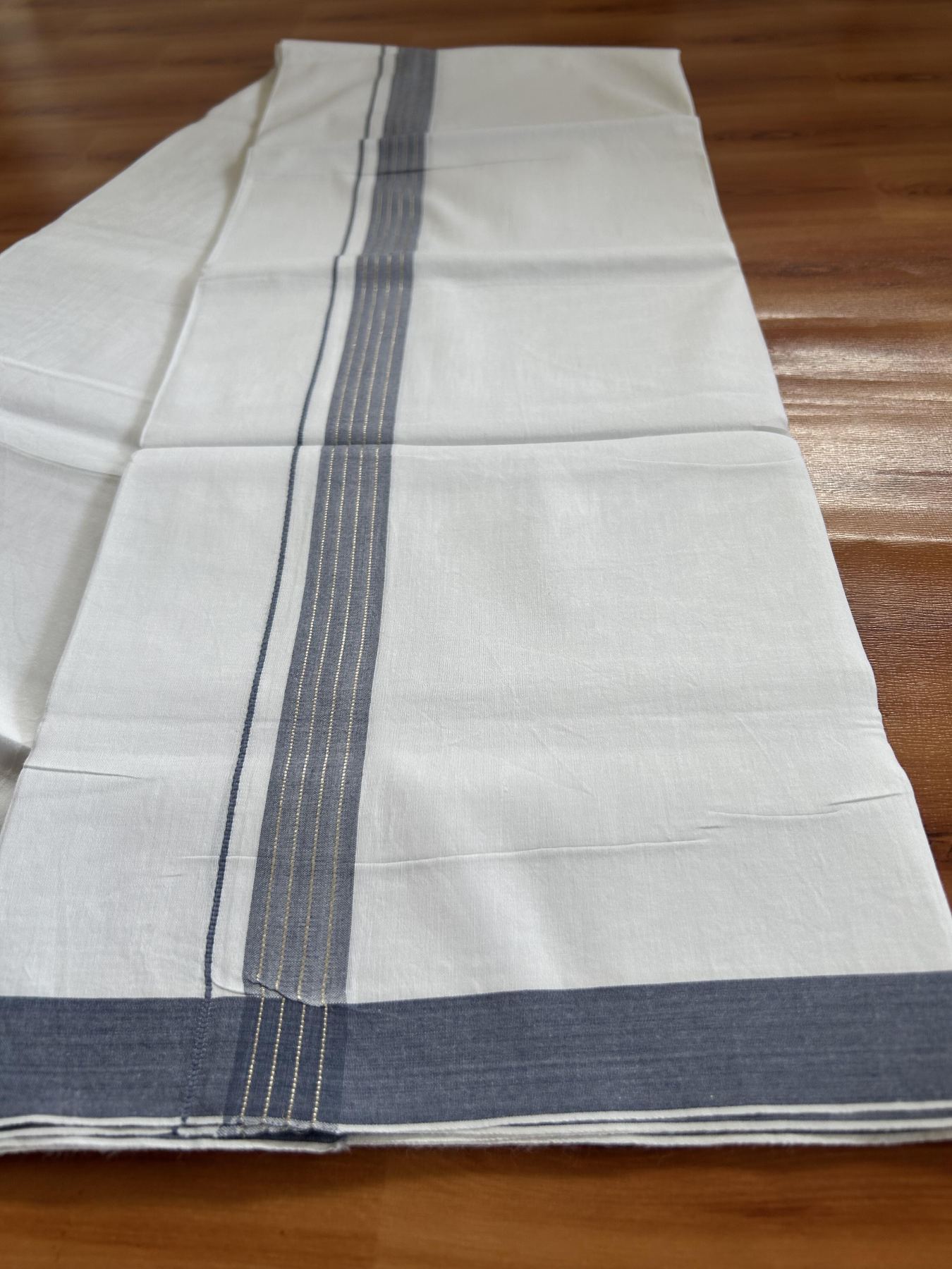 Single Mundu/Dhoti  - Pure White - 29% Discount !! KaithariKada Balaramapuram 100% Cotton - Twisted 60s Thread -1 Inch Silver Kasav & Greyish Blue Shaded Striped Kara (2 meter / 4 muzham) - 43 KK5393 GL