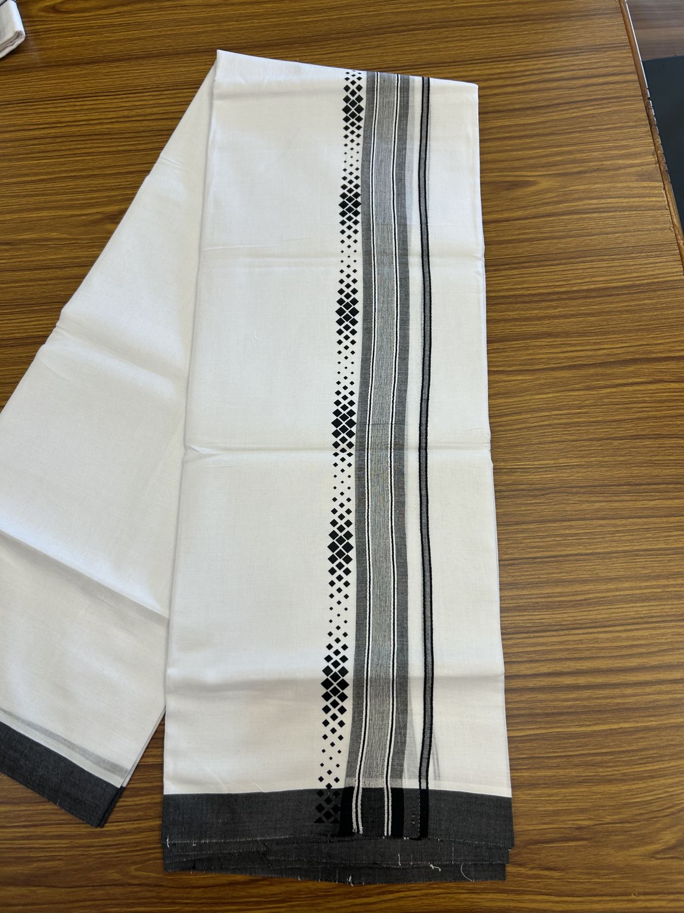 20% Discount ! KaithariKada Balaramapuram Cotton Double Pure white Mundu/Dhoti- 80s - 2.5 inch Black Printed Shade Stripes Design Kara - 3.65 mtr (8 muzham) - 15 KK5329 GAN
