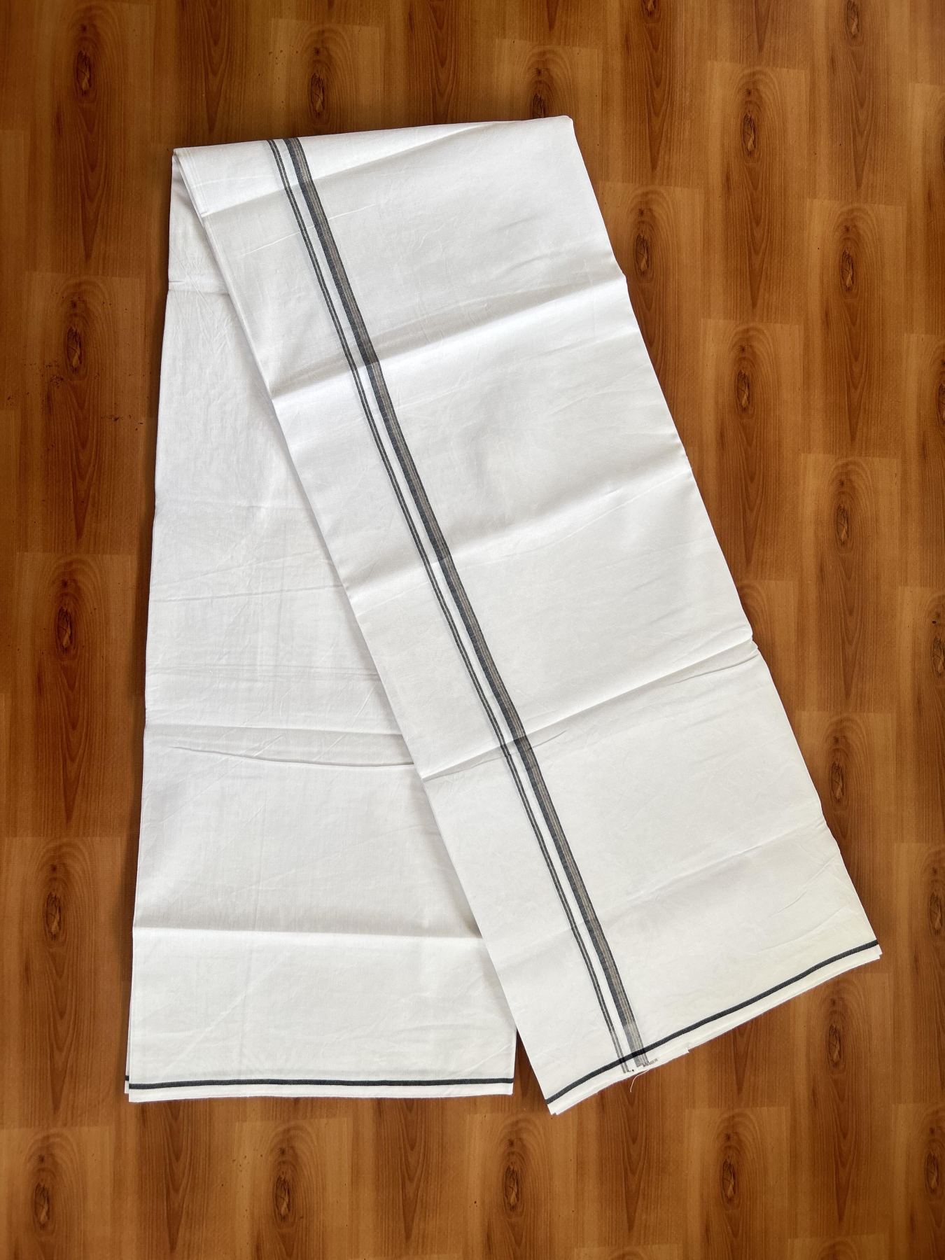 Single Mundu/Dhoti  - Pure White - 29% Discount !! KaithariKada Balaramapuram 100% Cotton - Twisted 60s Thread - 0.5 Cm Silver Kasav & Black & Navy Blue Shaded Striped Kara (2 meter / 4 muzham) - 63 KK5393 GL