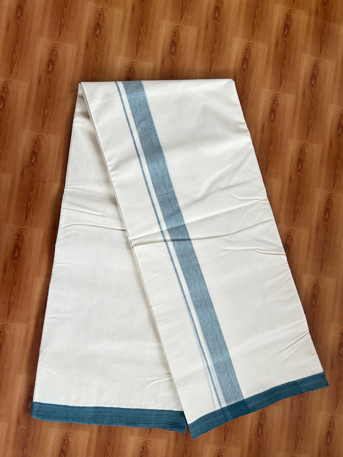 Double Off White (Unbleached) Mundu/Dhoti- 25% Discount! KaithariKada Handloom Millpaav - Kerala Handloom - Cotton - 80x90 - 1.25 inch Peacock Green Mulloth Kara 4.50 meter (10 Muzham) - 15 KK5396 RAM