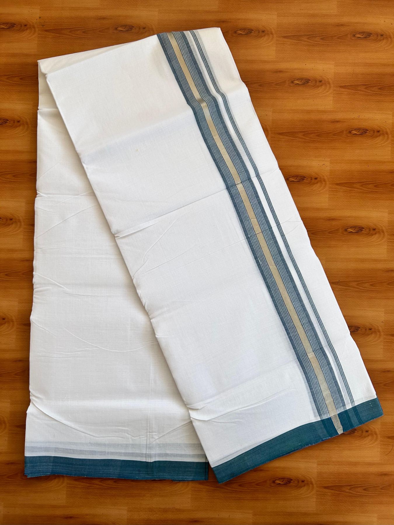 Double Pure White 25% Discount ! KaithariKada Handloom Millpaav - Kerala Handloom - 100% Pure Cotton - 80x90 - 1.5 Inch Silver Kasav & Peacock Blue Striped Kara 3.90 mtr (8.36 Muzham) - 9 KK5496 YAR