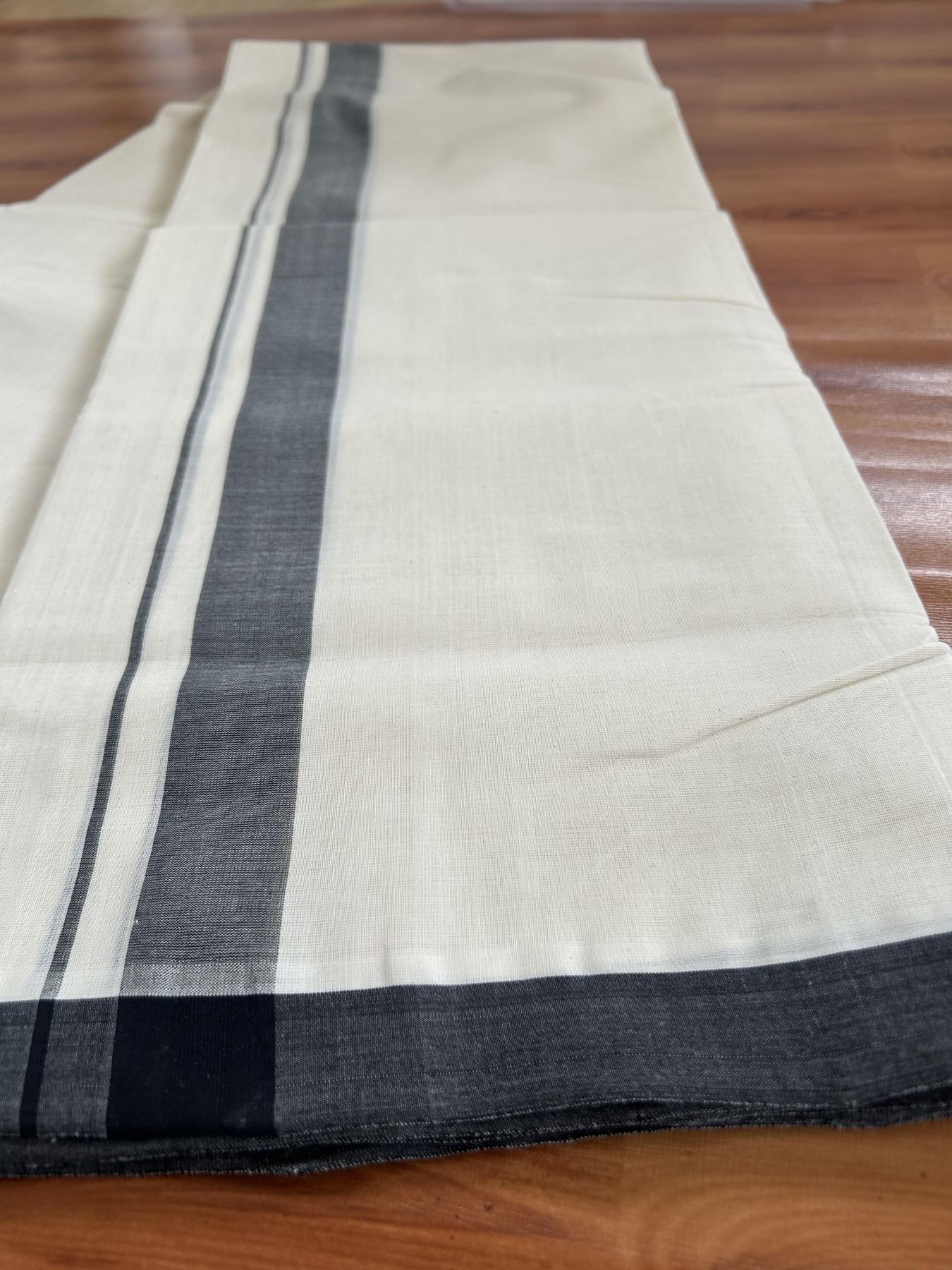 Double Off White (Unbleached) Mundu/Dhoti- 25% Discount! KaithariKada Handloom Millpaav - Kerala Handloom - Cotton - 80x90 - 1.25 inch Black Mulloth Kara 4 meter (8.5 Muzham) - 12 KK5396 RAM