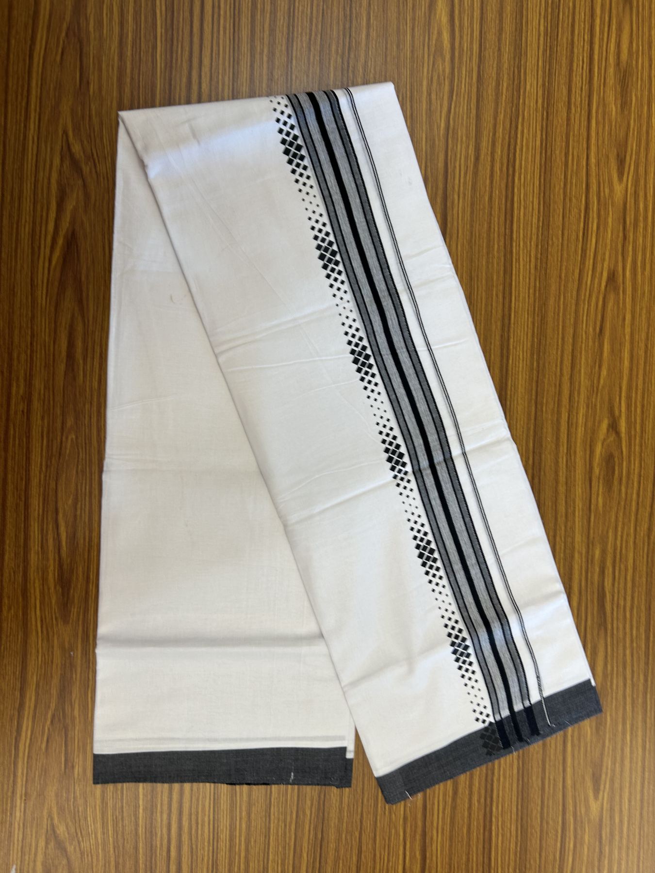 20% Discount ! KaithariKada Balaramapuram Cotton Double Pure white Mundu/Dhoti- 80s - 2.5 inch Black Printed Shade Stripes Design Kara - 3.65 mtr (8 muzham) - 23 KK5329 GAN