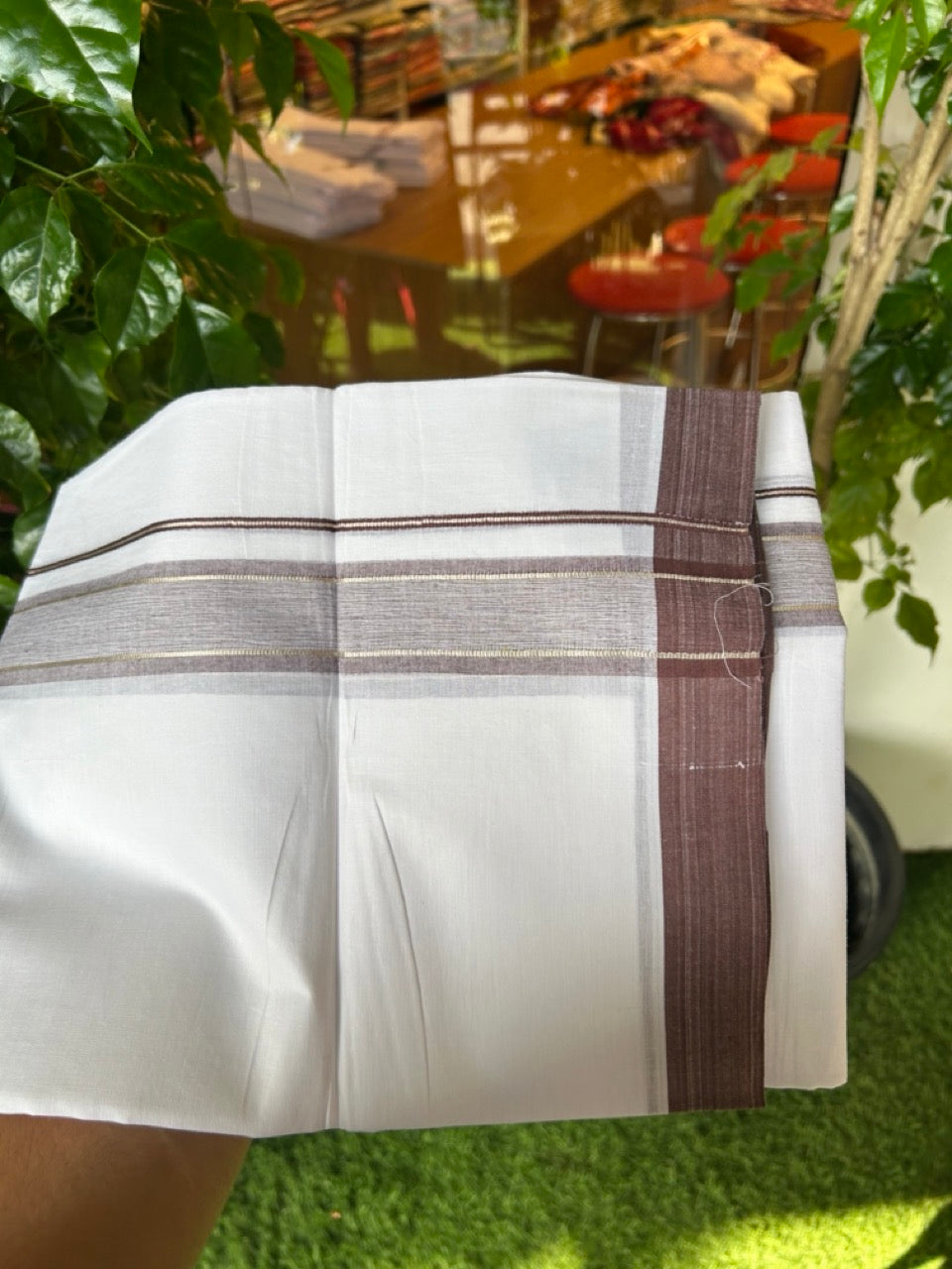 20% DISCOUNT! KaithariKada Balaramapuram 100% Cotton Double Pure white Mundu/Dhoti- 60s - 1.5 inch Silver Kasavu & Brown Shaded Kara - 3.88mtr ( 8 muzham) - 48KK5227 PMC