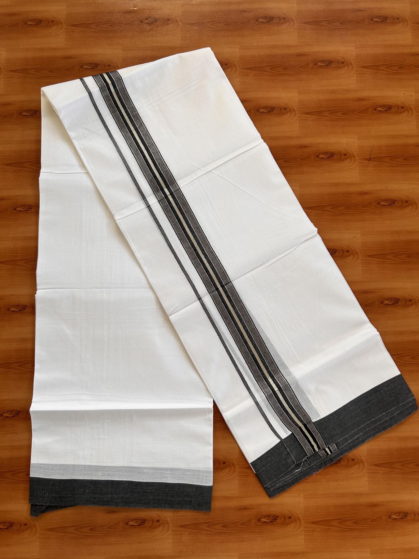 20% Discount ! Kaitharikada Balaramapuram 100% Cotton Pure White Double Mundu/Dothi - 100x80 - 1.5 inch Silver Kasav & Black Striped Kara 3.90 m (8 muzham) - 26 KK5432 PMC