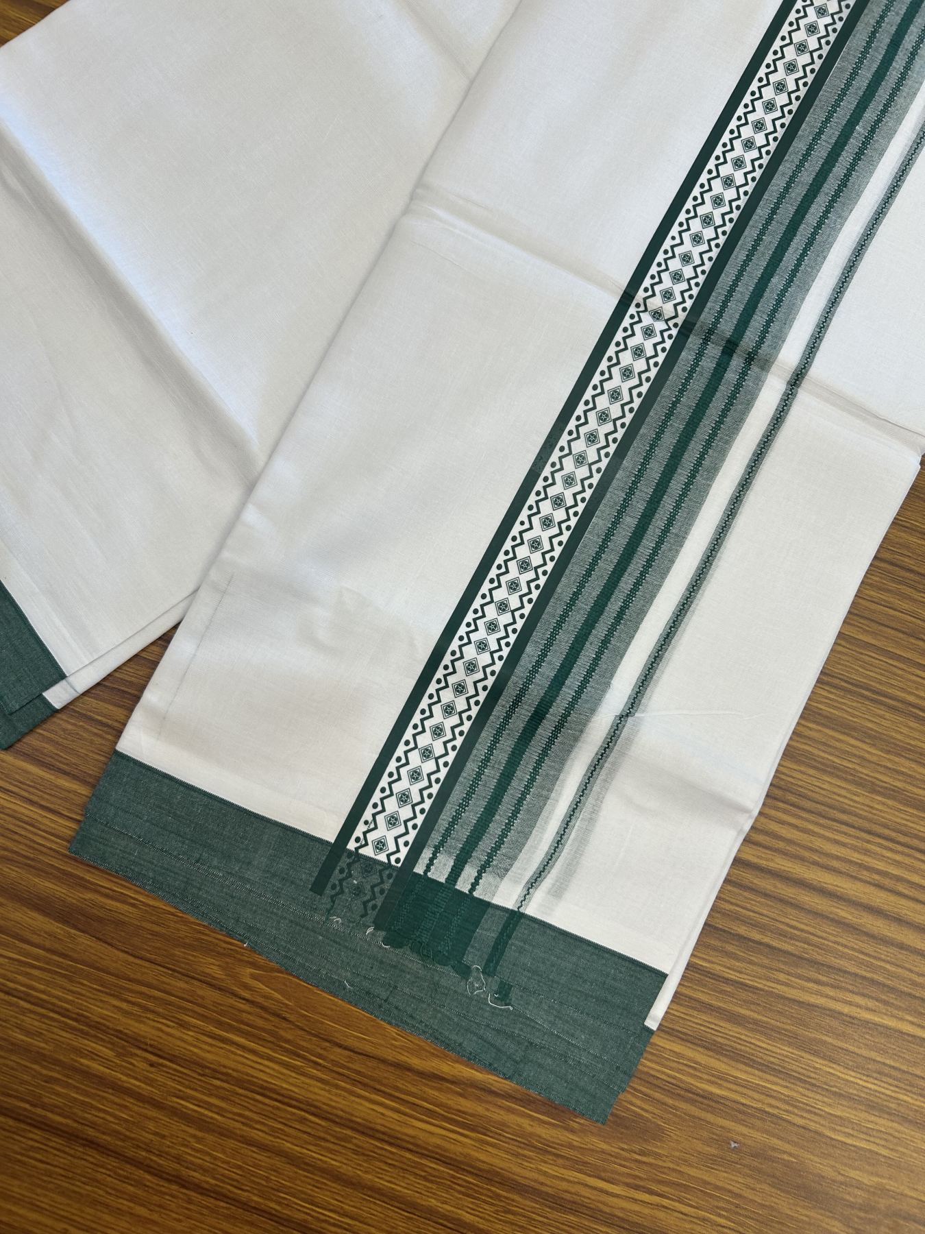 20% Discount ! KaithariKada Balaramapuram Cotton Double Pure white Mundu/Dhoti- 80s - 2.5 inch Dark Green Printed Shade Stripes Design Kara - 3.65 mtr (8 muzham) - 32 KK5329 GAN