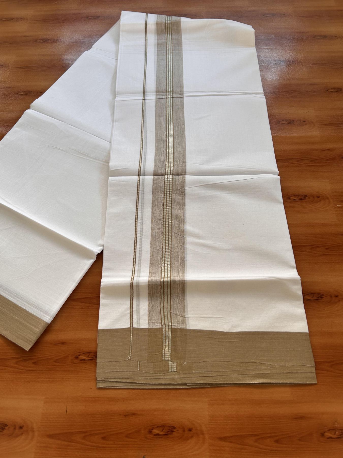 Pure White Double Mundu/Dhoti - 20% Discount ! Kaitharikada Balaramapuram 100% Cotton - 100x80 - 1.5 inch Silver Kasav & Golden Brown Shaded Striped Kara 3.90 m (8 muzham) - 23 KK5432 PMC