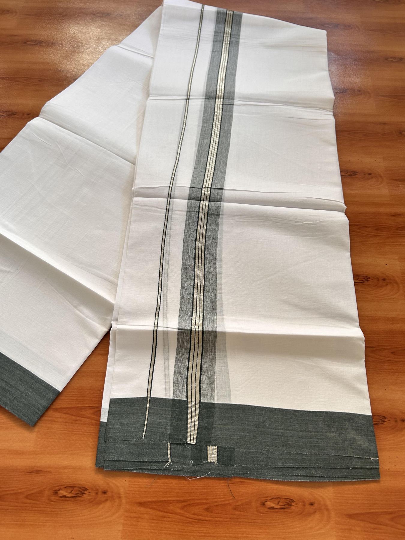 Pure White Double Mundu/Dhoti -20% Discount ! Kaitharikada Balaramapuram 100% Cotton - 100x80 - 1.5 inch Silver Kasav & Seaweed Green Shaded Striped Kara 3.90 m (8 muzham) - 24 KK5432 PMC