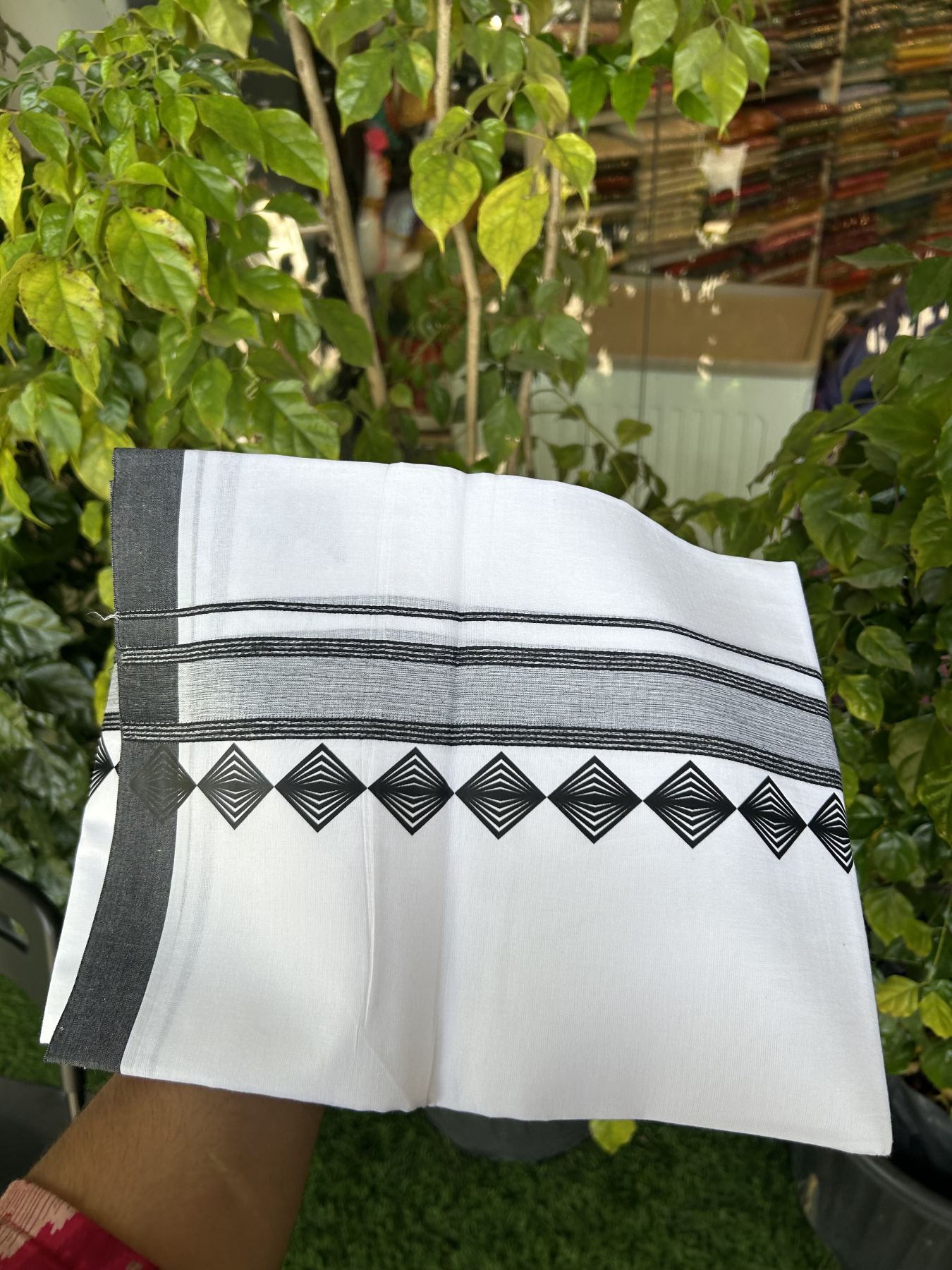 20% Discount ! KaithariKada Balaramapuram Cotton Double Pure white Mundu/Dhoti- 80s - 2.5 inch Black Printed Shaded Stripes Design Kara - 3.65 mtr (8 muzham) - 2 KK5329 GAN