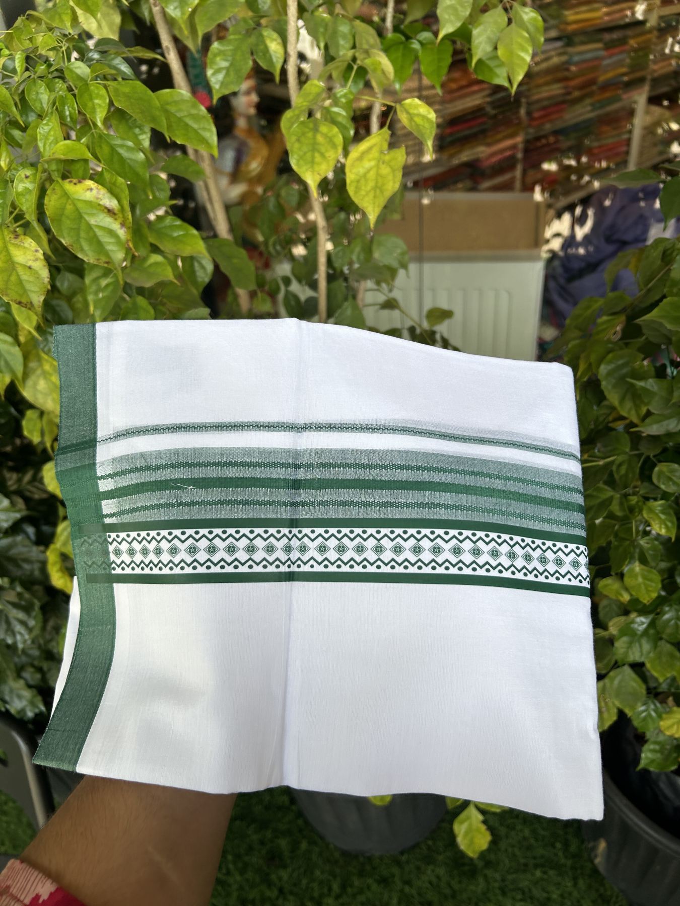 20% Discount ! KaithariKada Balaramapuram Cotton Double Pure white Mundu/Dhoti- 80s - 2.5 inch Dark Green Printed Shade Stripes Design Kara - 3.65 mtr (8 muzham) - 32 KK5329 GAN