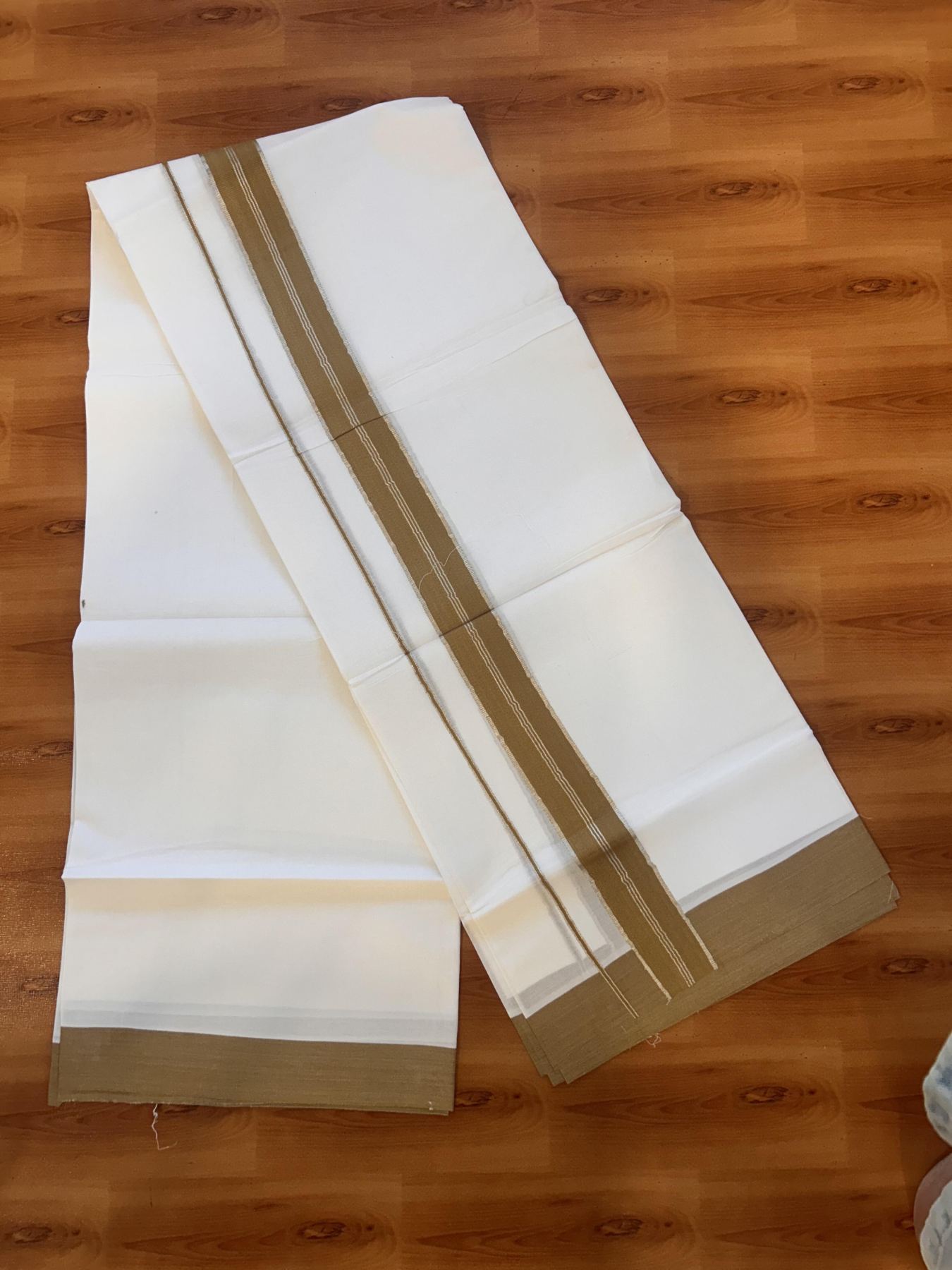 Pure White Double Mundu/Dhoti - 20% Discount ! Kaitharikada Balaramapuram 100% Cotton - 100x80 - 1.5 inch Silver Kasav & Brown Striped Kara 3.90 m (8 muzham) - 16 KK5432 PMC