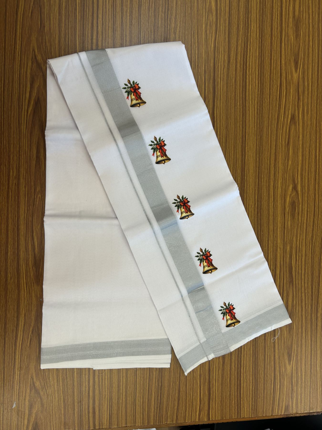 Christmas Special - 35% Discount ! KaithariKada Balaramapuram - Double Pure white Mundu/Dhoti- 60s - 50% Cotton & 50% Polyester - 1.5 inch Silver Kasav Jingle Bell Printed Kara - 3.70 mtr (8 muzham) - 72 KK5329 GAN
