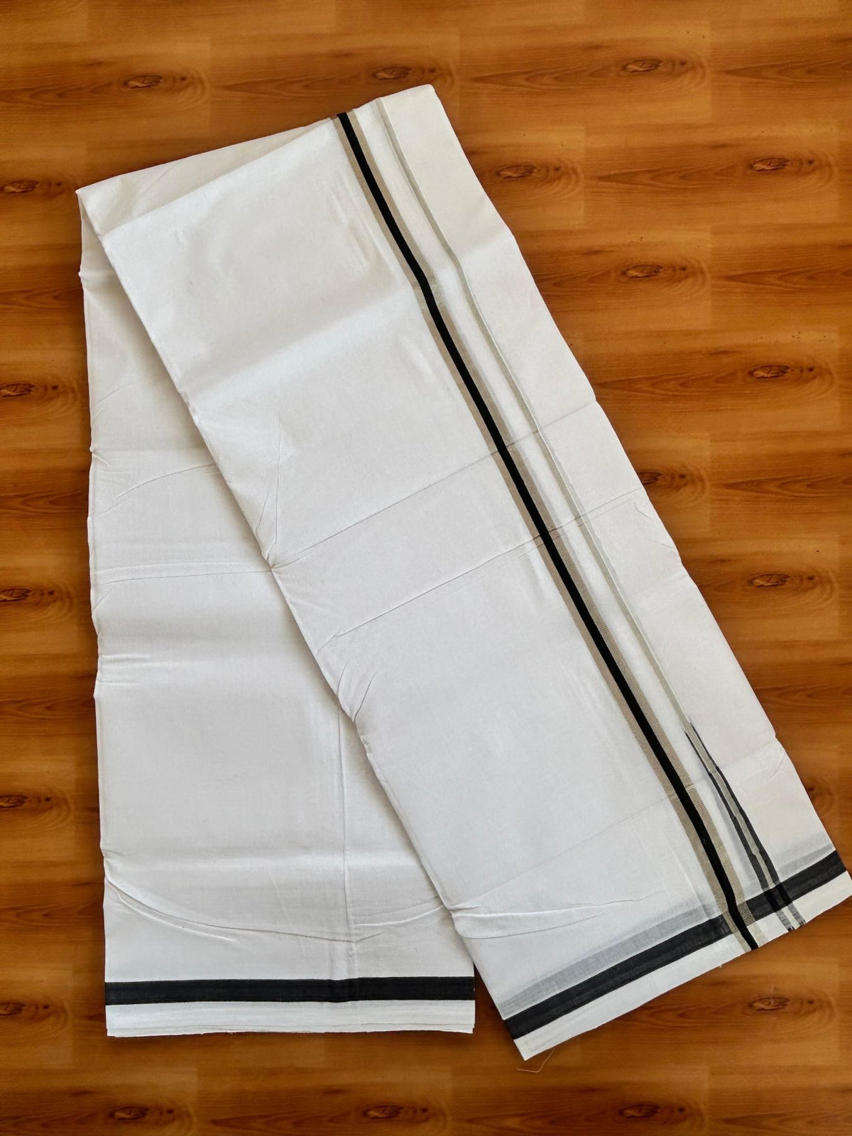 Double Pure White 25% Discount ! KaithariKada Handloom Millpaav - Kerala Handloom - 100% Pure Cotton - 80x90 - 0.5 Inch Puliyilakkara Silver Kasav & Black Chutty Kara 3.90 mtr (8.36 Muzham) - 29 KK5496 YAR