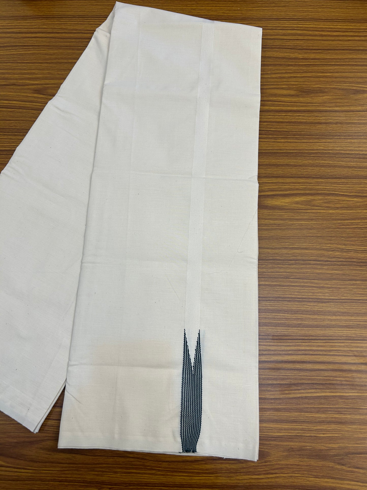 20% Discount!! KaithariKada Balaramapuram 100% Cotton Single Off White - (Unbleached) Mundu/Dhoti - Twisted 100s Thread - 0.75 inch Puliyilakkara Green Chutty Kara(2 meter / 4 muzham) - 11 KK5374 ASH