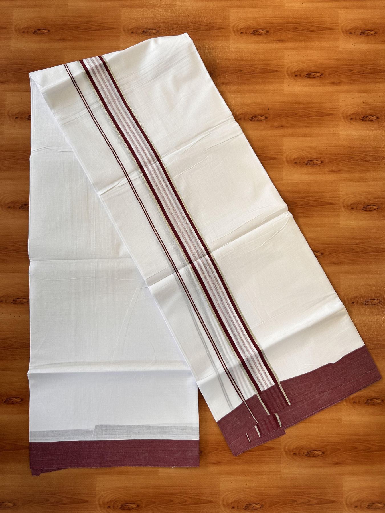 Pure White Double Mundu/Dhoti - 20% Discount ! Kaitharikada Balaramapuram 100% Cotton - 100x80 - 1.75 inch Silver Kasav & Maroon Shaded Striped Kara 3.90 m (8 muzham) - 43 KK5432 PMC