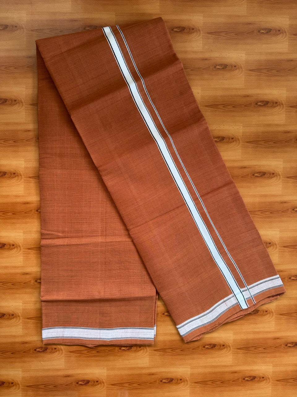 Kerala Handloom Single Kaily/Lungi - KaithariKada 100% Pure Cotton - 2/40s -1.25 Inch White & Black Kara With Kavi colour Body - (2 meter / 4 muzham) -2 KK8057 ELA