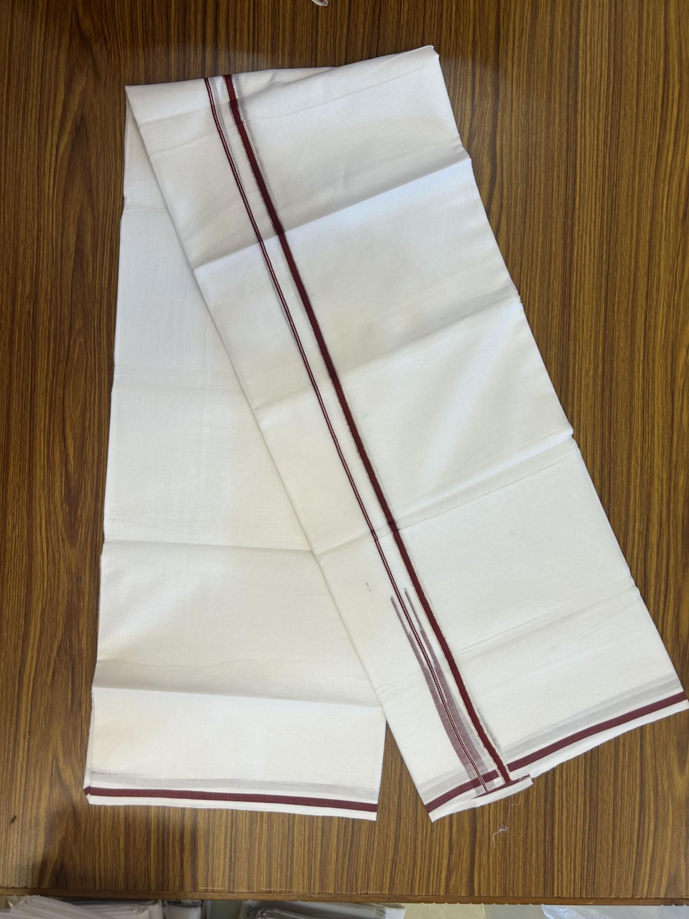 20% Discount!! Kaitharikada Balaramapuram 100% Pure Cotton Pure White Double Mundu/Dothi - 100x80 - 1 cm Maroon & Silver Kasav Puliyilakkara Chutty 3.90 m (8 muzham) - 4 KK5356 VAS